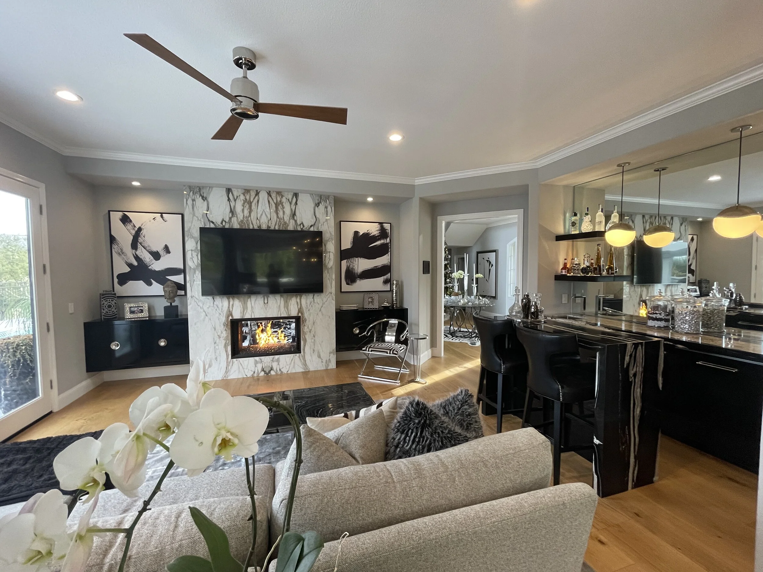 Family Room 1.jpg