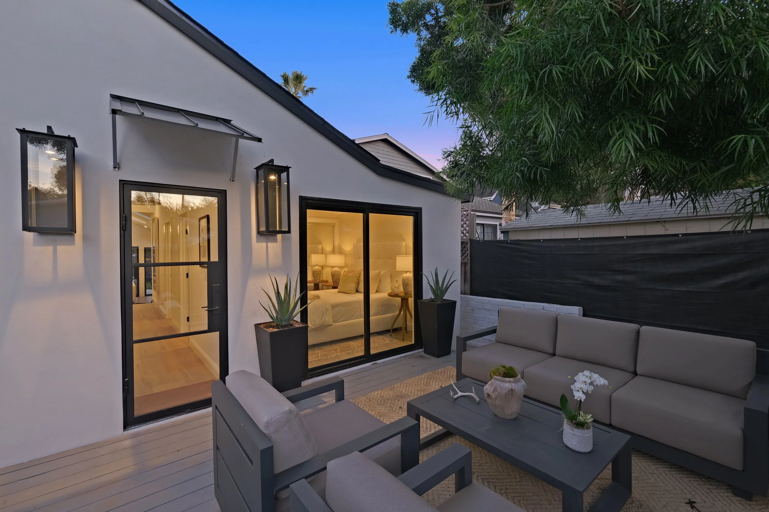 Backyard 1.jpg