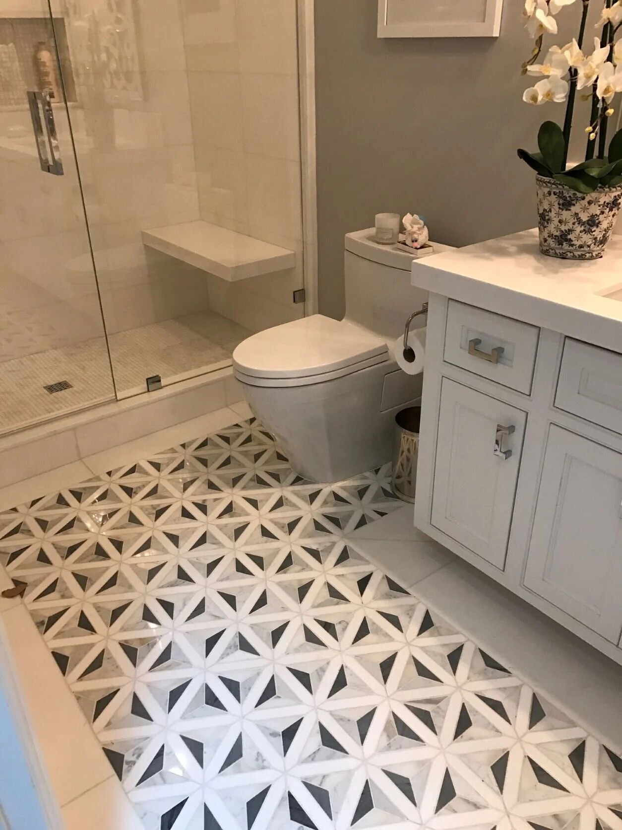 Nora guest bathroom 2.JPG