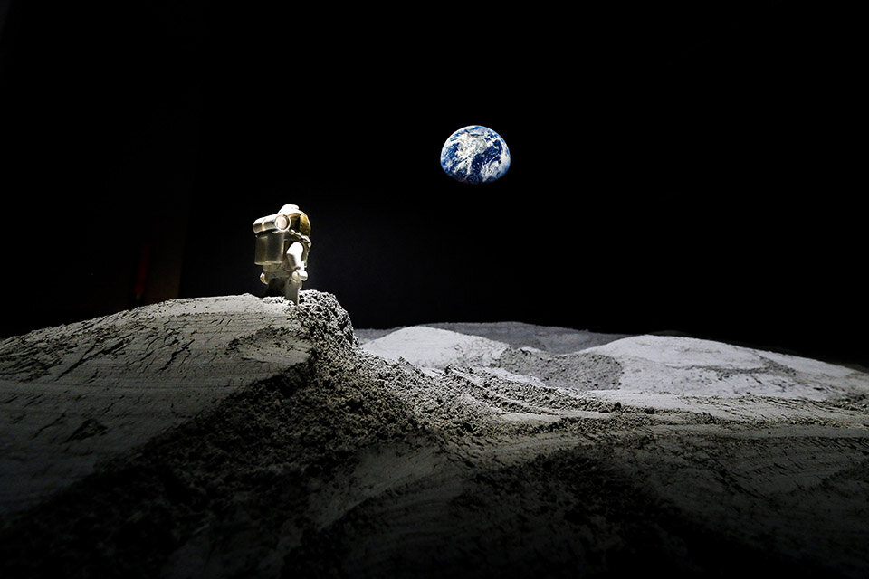 HUEHUGHES-MOON2.jpg