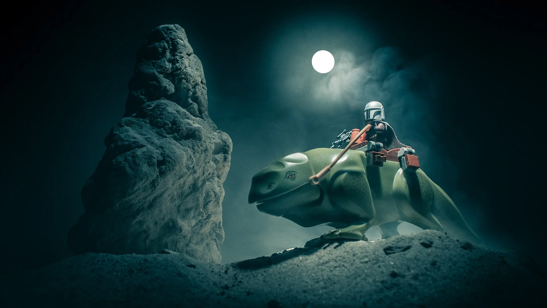 Under the cover of twin moons, the Mandalorian rides silently through the desert night atop a loyal Dewback. No words. Just the long road across the Outer Rim. 

This is the way.

#TheMandalorian #StarWars #Dewback #ToyPhotography #LEGOStarWars #Star