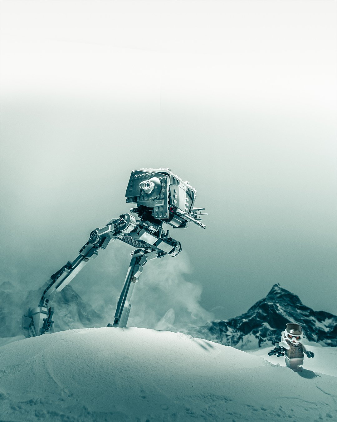 75322_StarWars_Hue Hughes_02.jpg