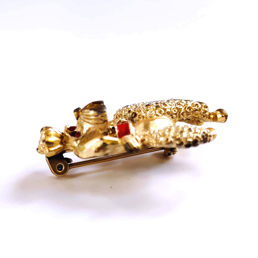 Vintage 1950s Poodle Dog Brooch Gold Tone Red Rhinestone Eyes & Collar