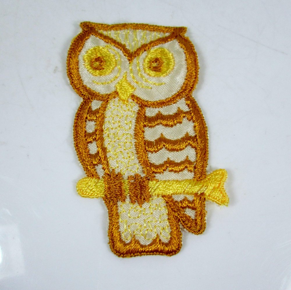 Vintage Embroidered Owl Sew On Patch Shades of Yellow