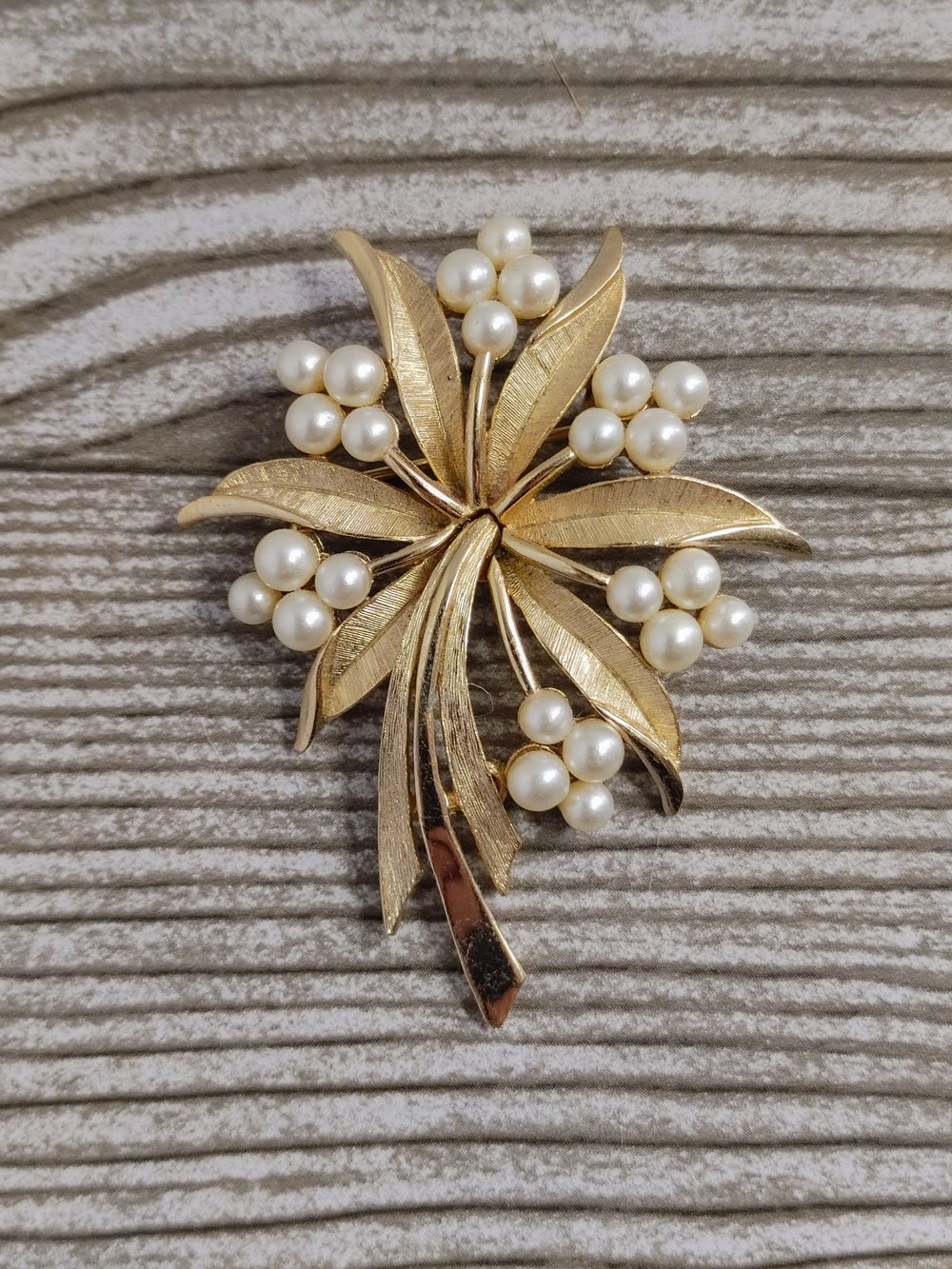 Vintage Trifari Gold Flower Brooch with Pearl Accents — Vintage Virtue