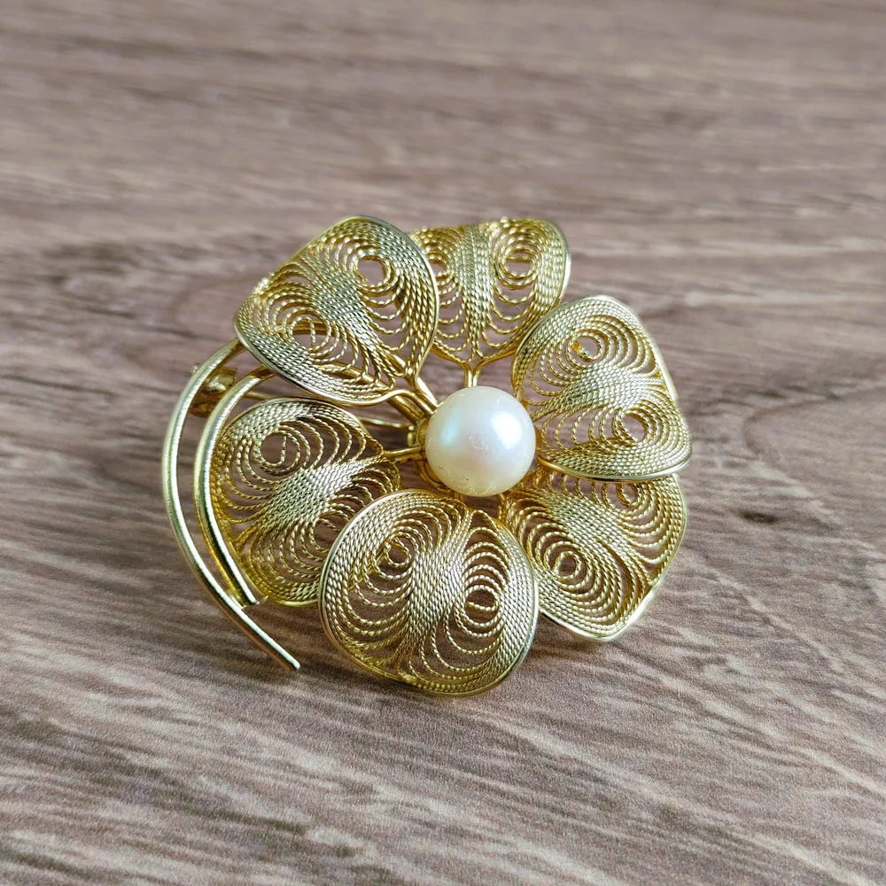 Broche Ancienne Art Nouveau - Motif Floral, Perles, Plaqué Or - Antique Occasion