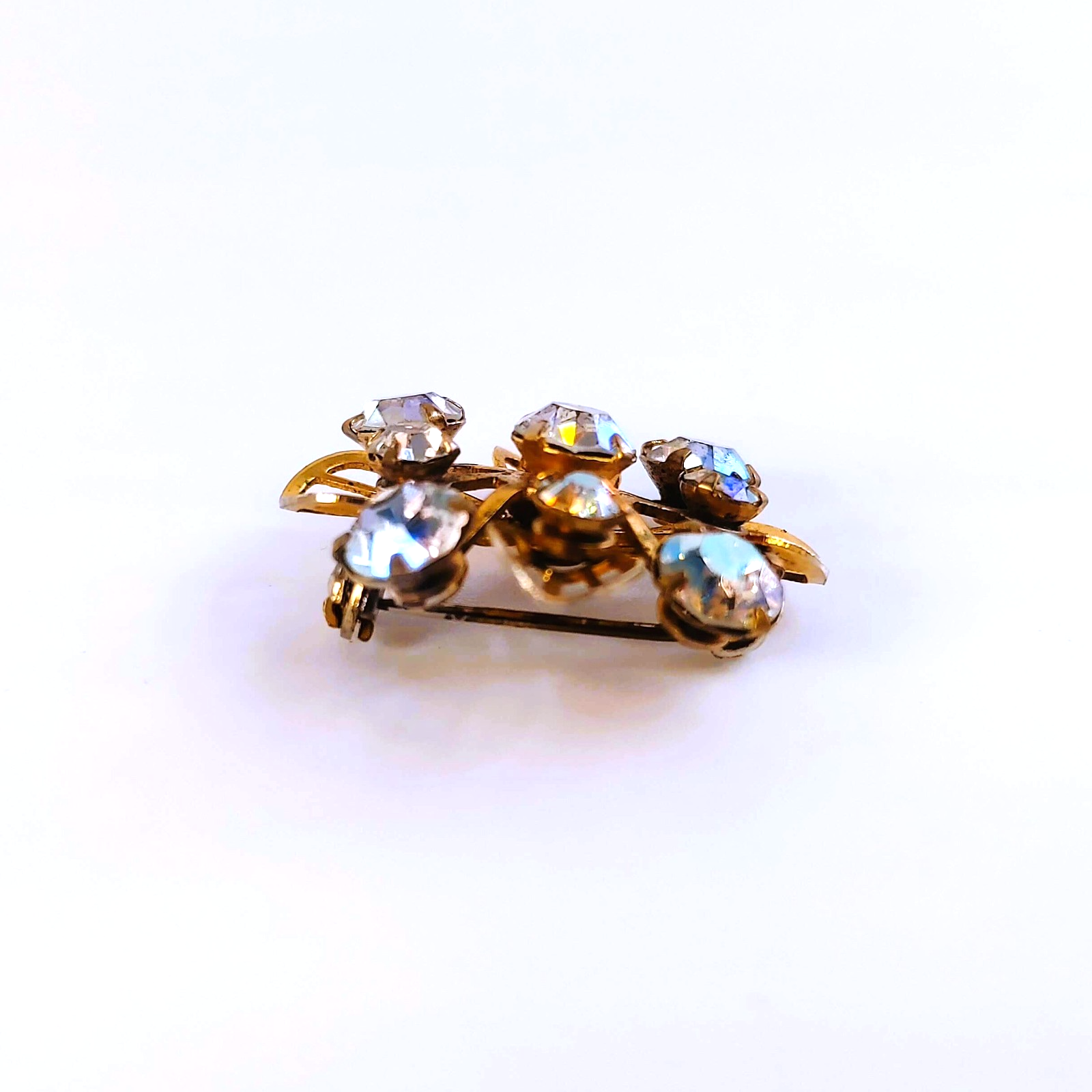 Vintage Mid-Century Gold Tone & Aurora Borealis Rhinestone Flower Brooch