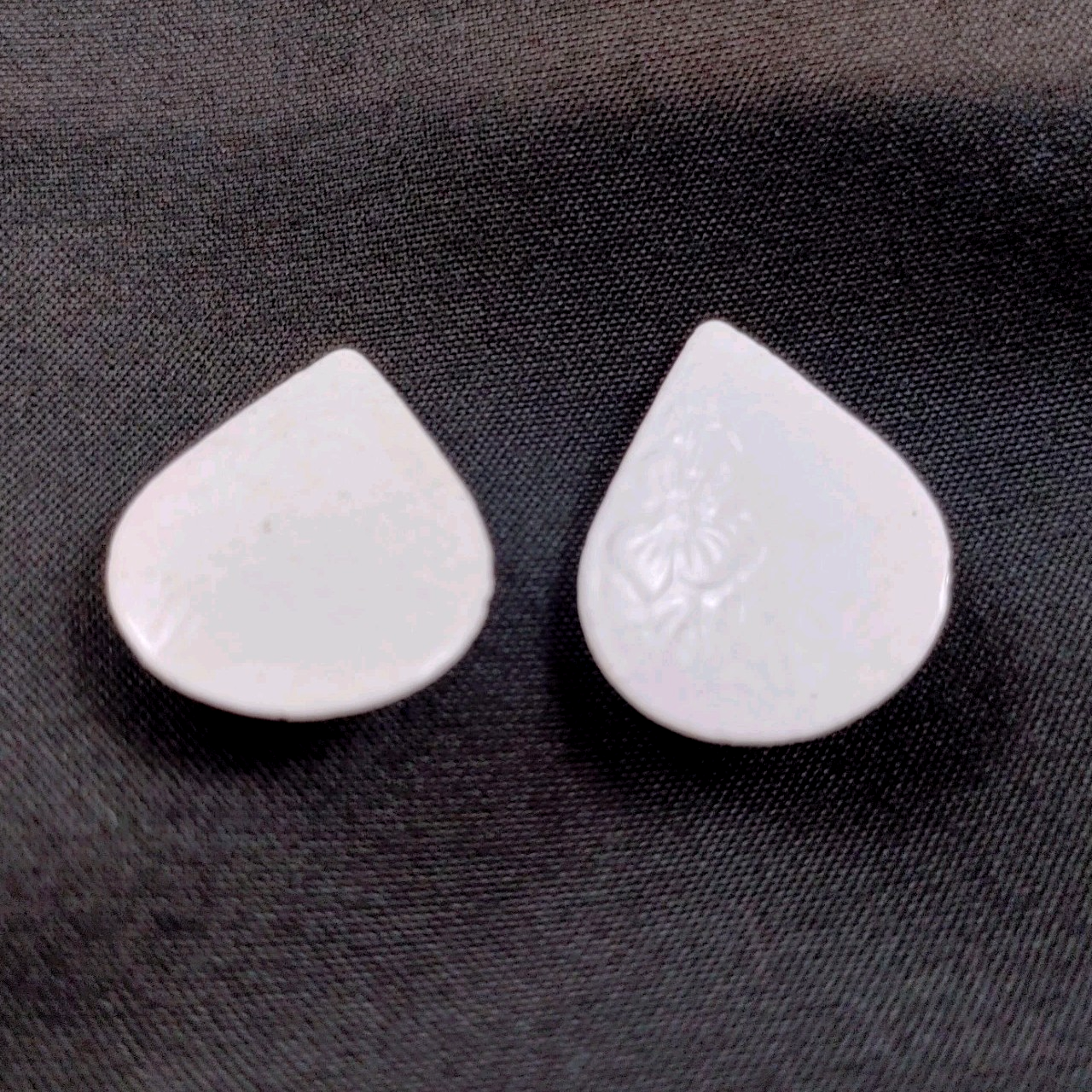 Vintage Textured White Enamel Teardrop Clip On Earrings