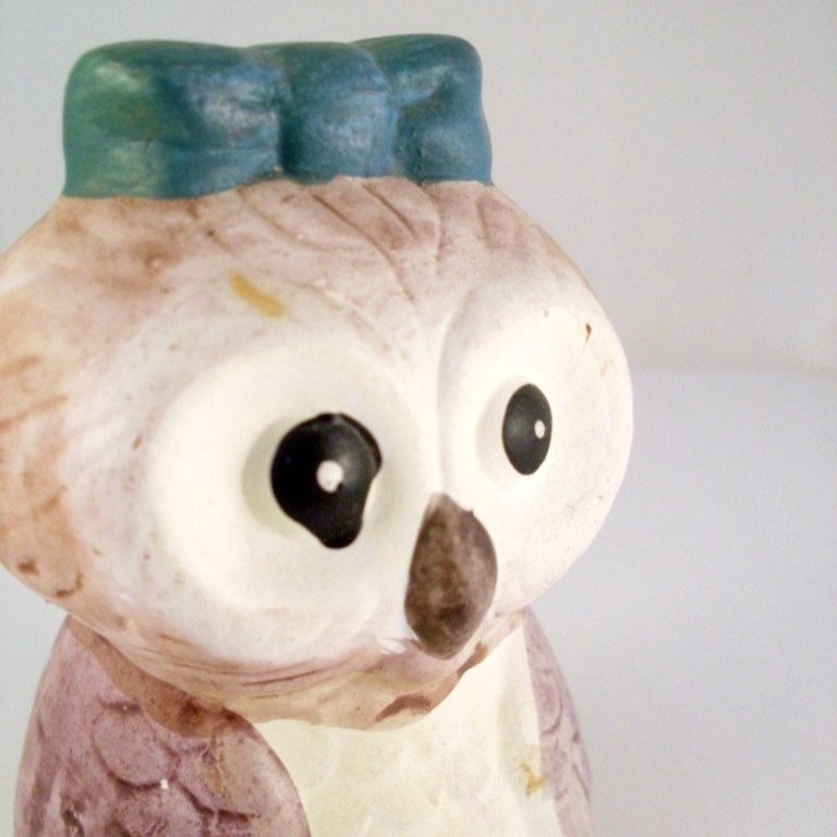 Adorable Vintage Owl Bell - Green Bow, Quirky Charm