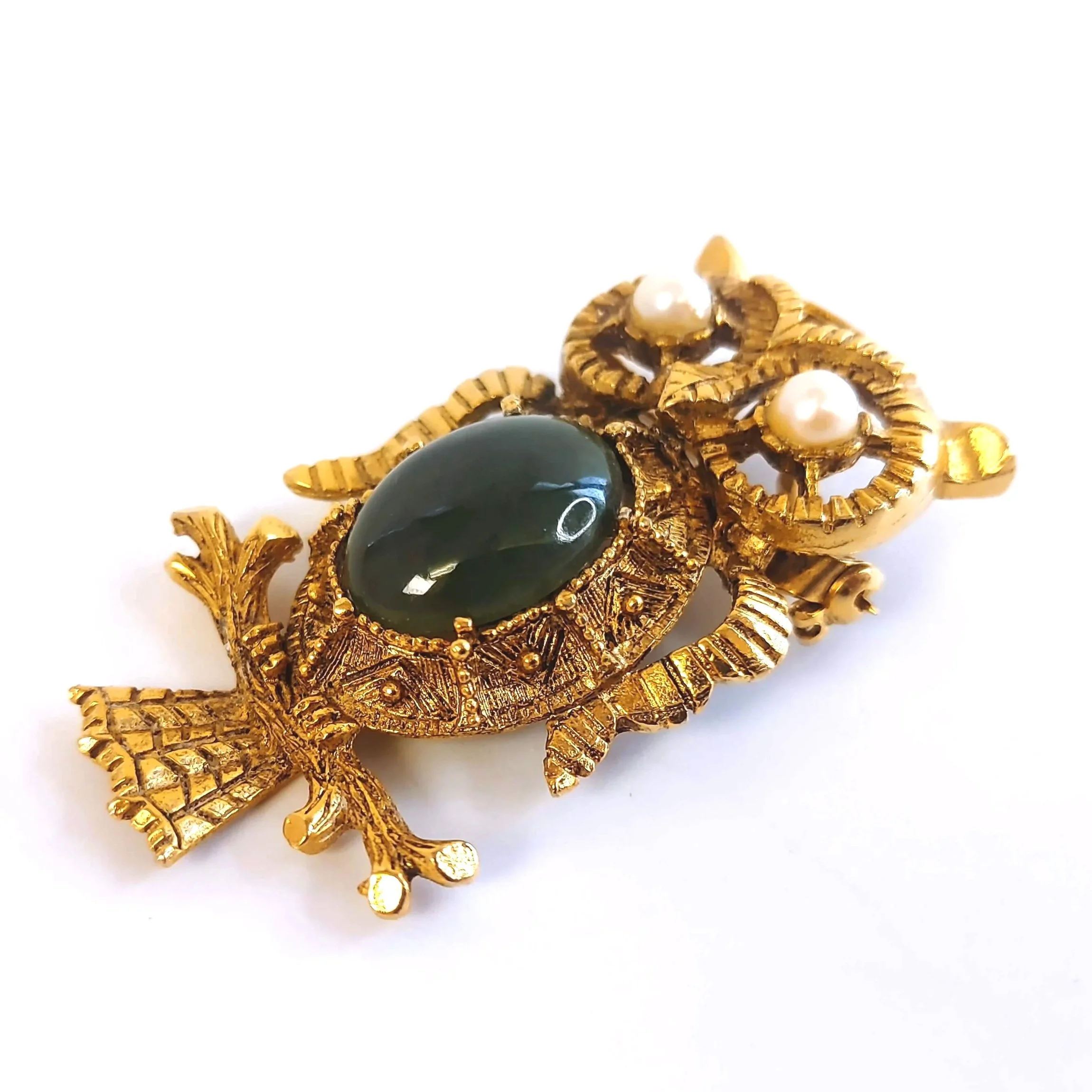 Vintage 1970s Gold-Tone Owl Brooch/Pendant with Green Accents