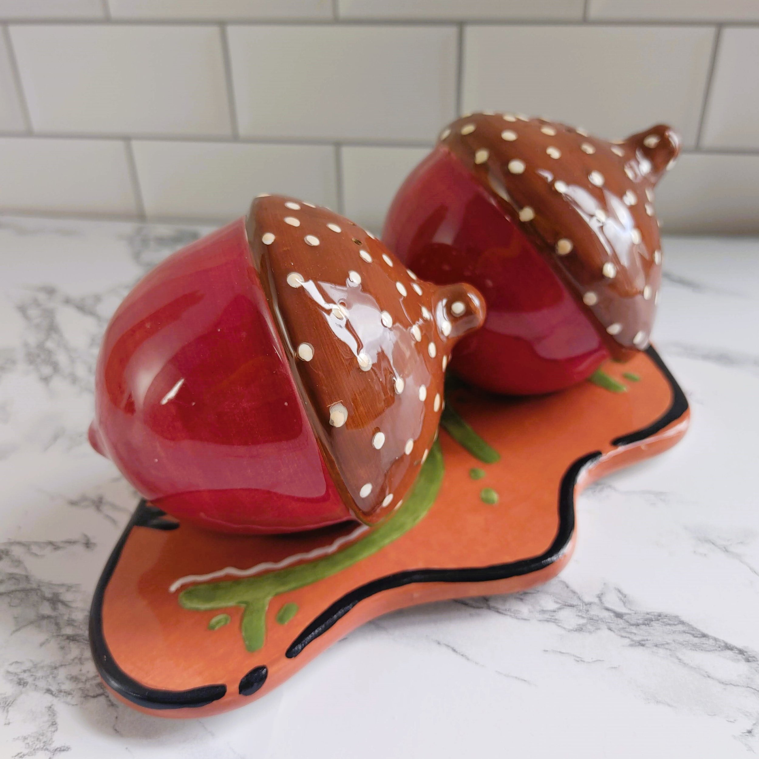 Vintage Harrah's Acorn Salt and Pepper Shakers