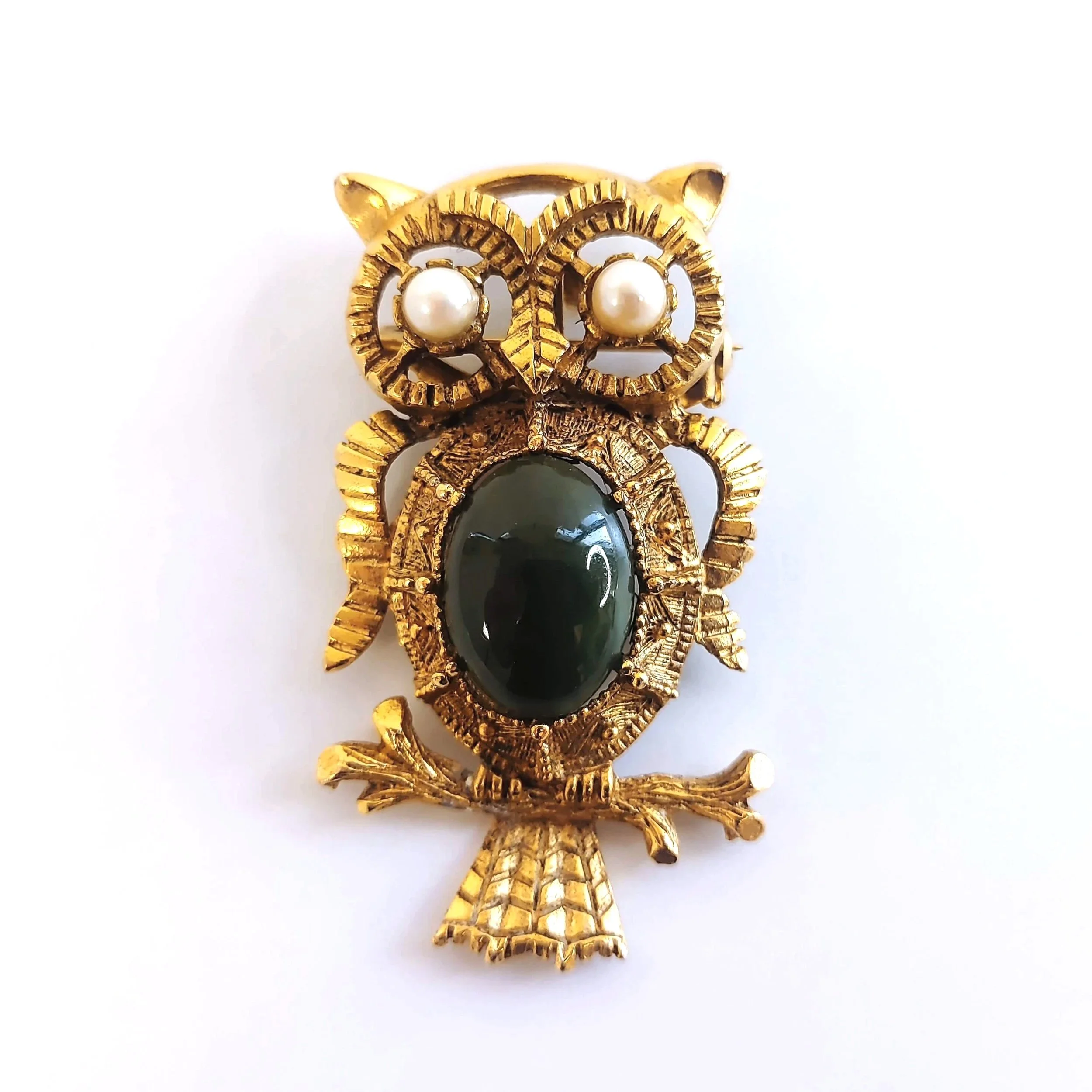 Vintage 1970s Gold-Tone Owl Brooch/Pendant with Green Accents