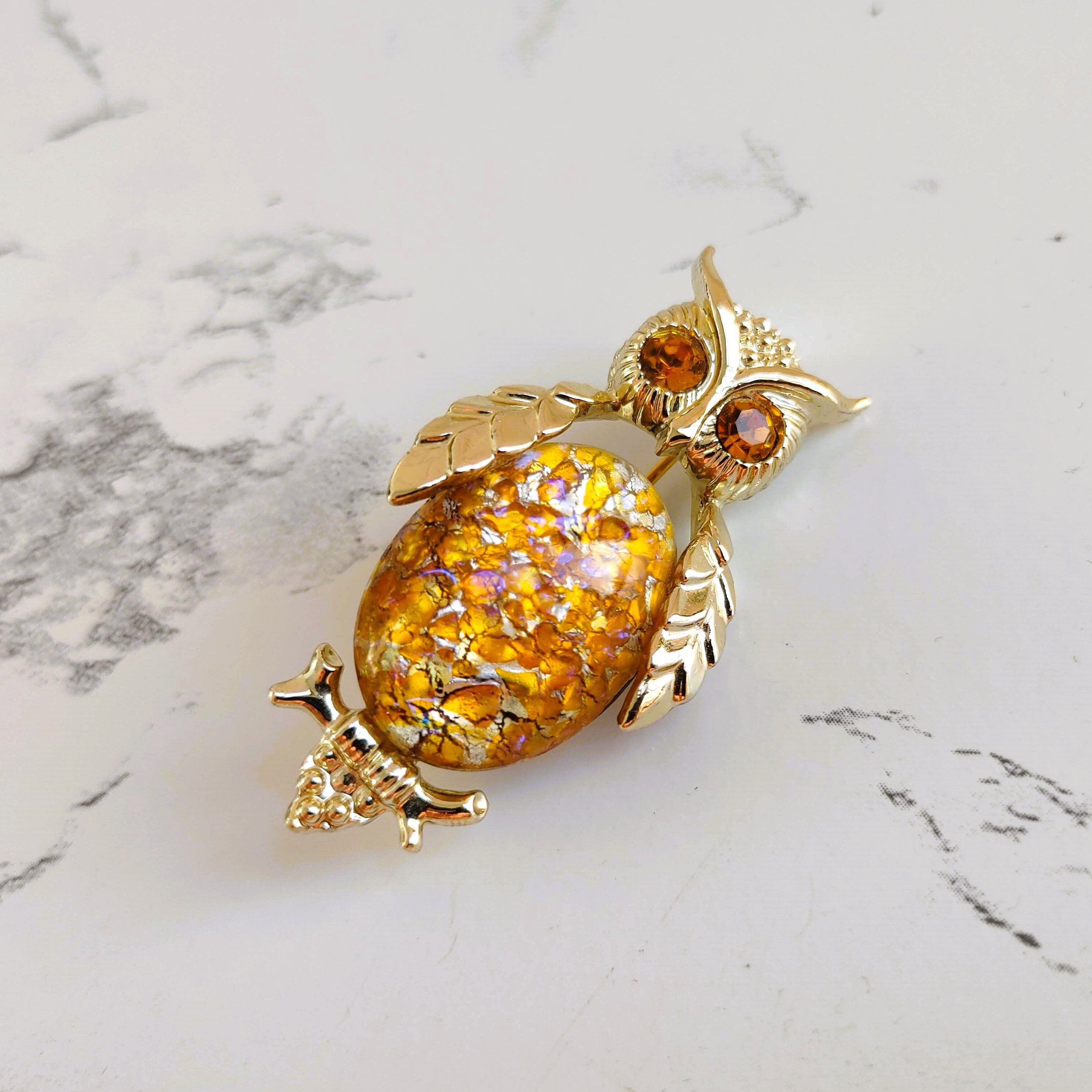 Vintage Gold-Tone Owl Brooch with Sparkling Orange Rhinestones