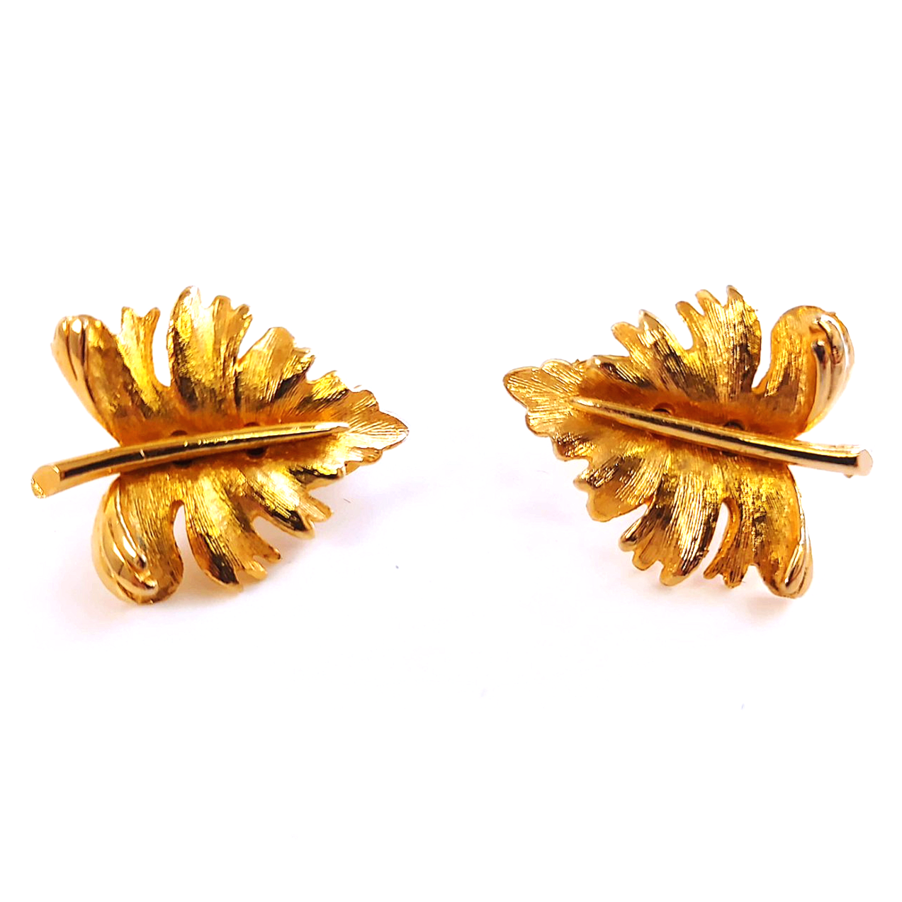 Vintage 1960s Gold Tone Leaf Clip-On Earrings Textured Botanical Mid-Century