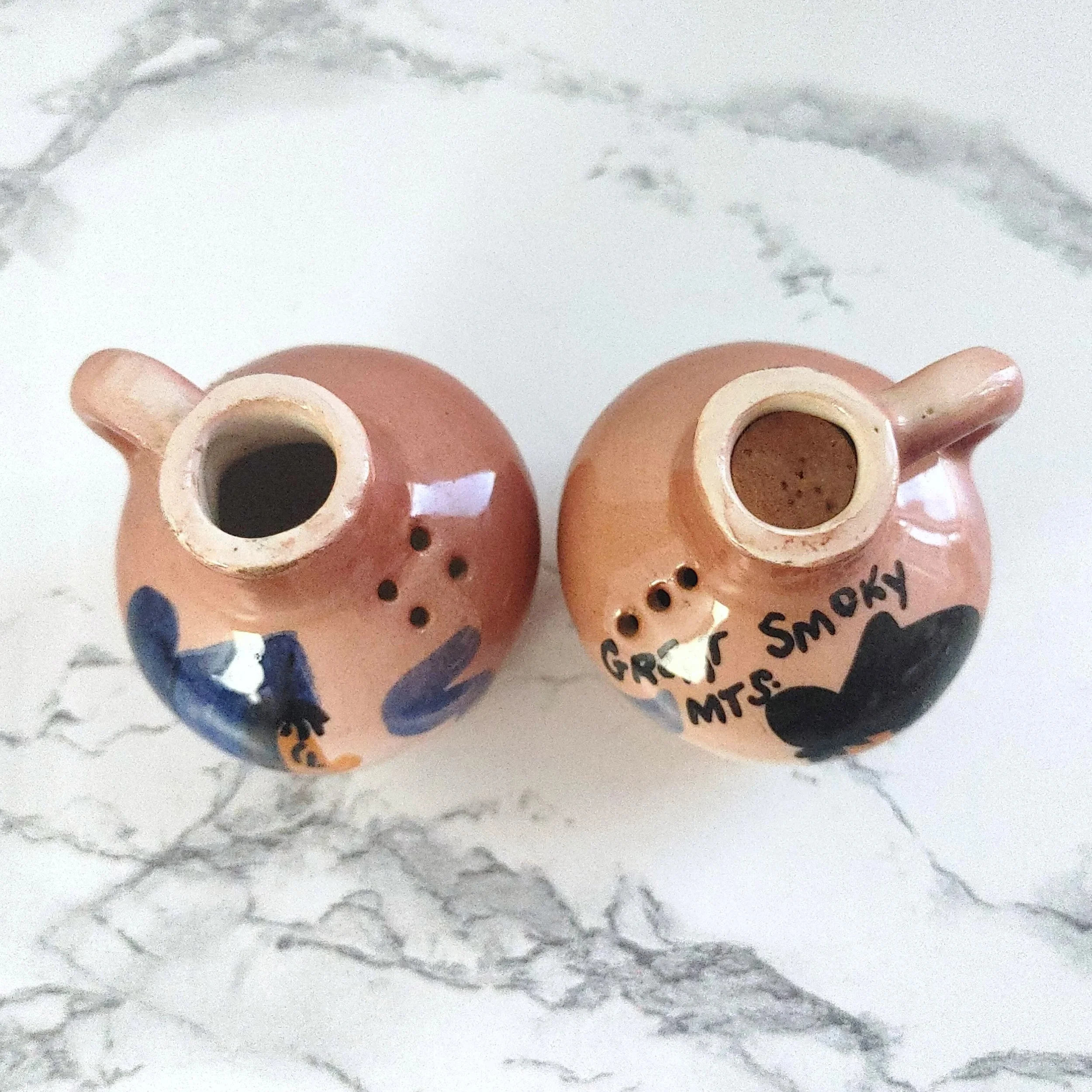 Vintage "Ma & Pa" Moonshine Jug Salt & Pepper Shakers - Great Smoky Mountains
