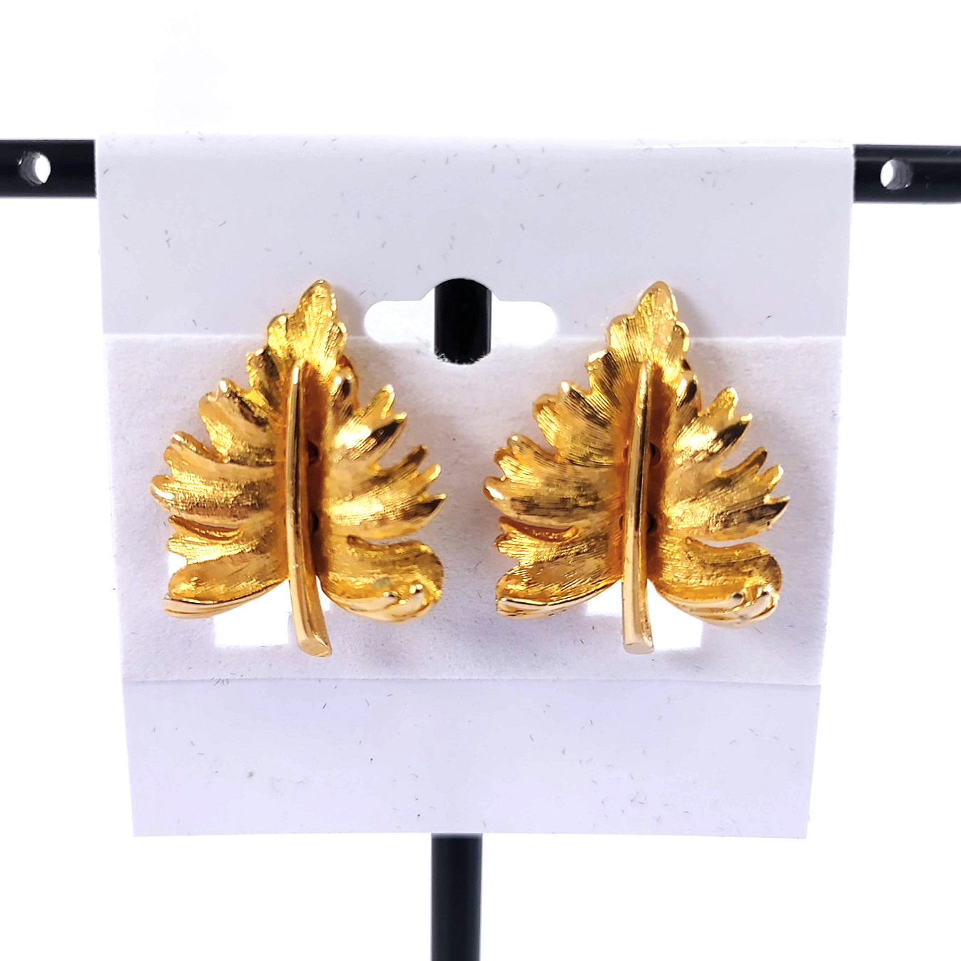 Vintage 1960s Gold Tone Leaf Clip-On Earrings Textured Botanical Mid-Century