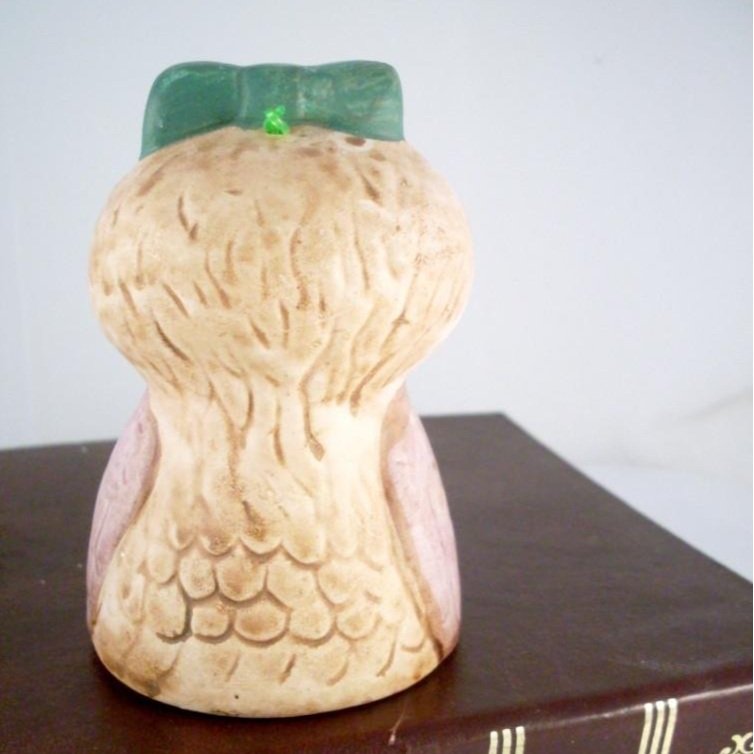 Adorable Vintage Owl Bell - Green Bow, Quirky Charm