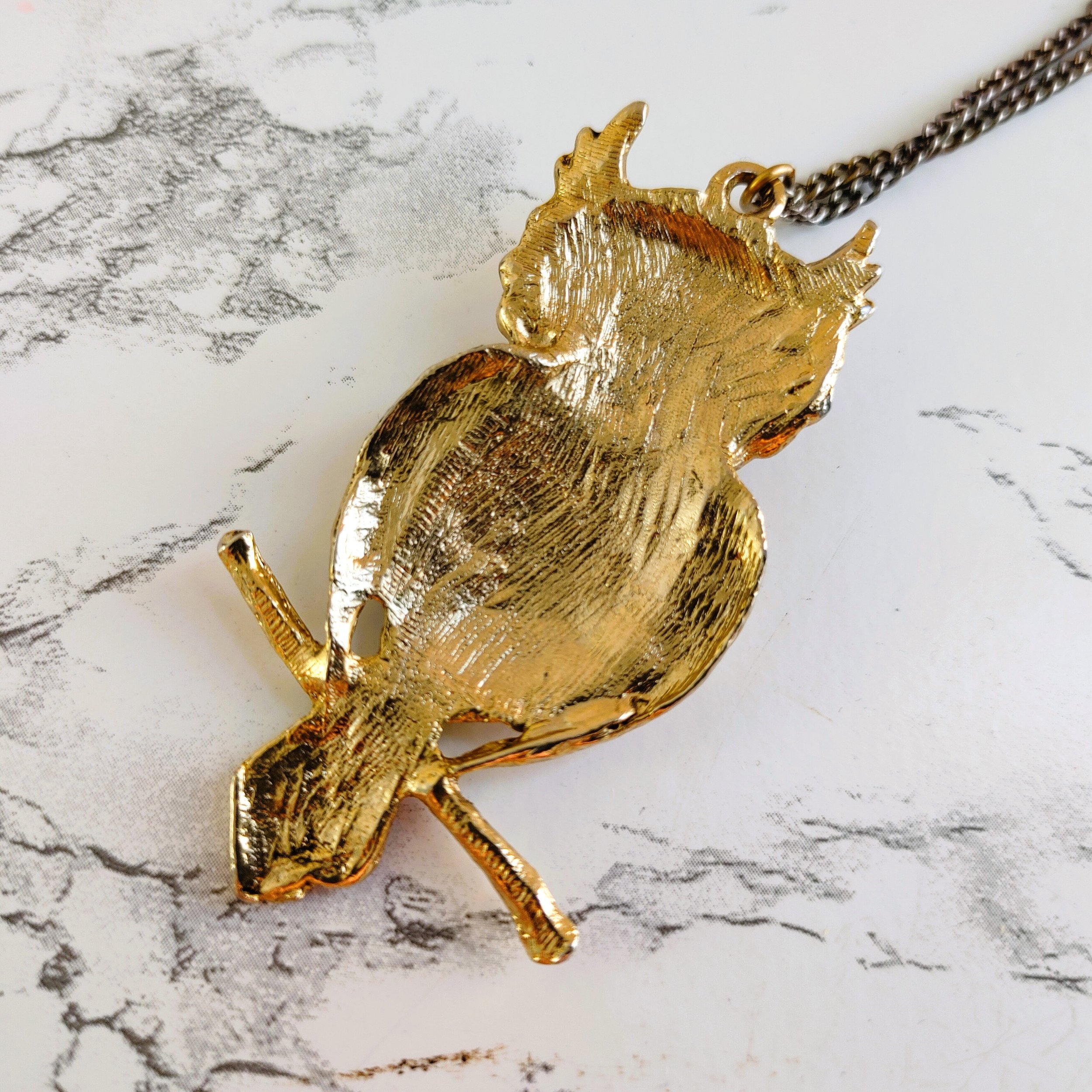 Vintage Gold-Tone Owl Necklace with Fiery Red Eyes