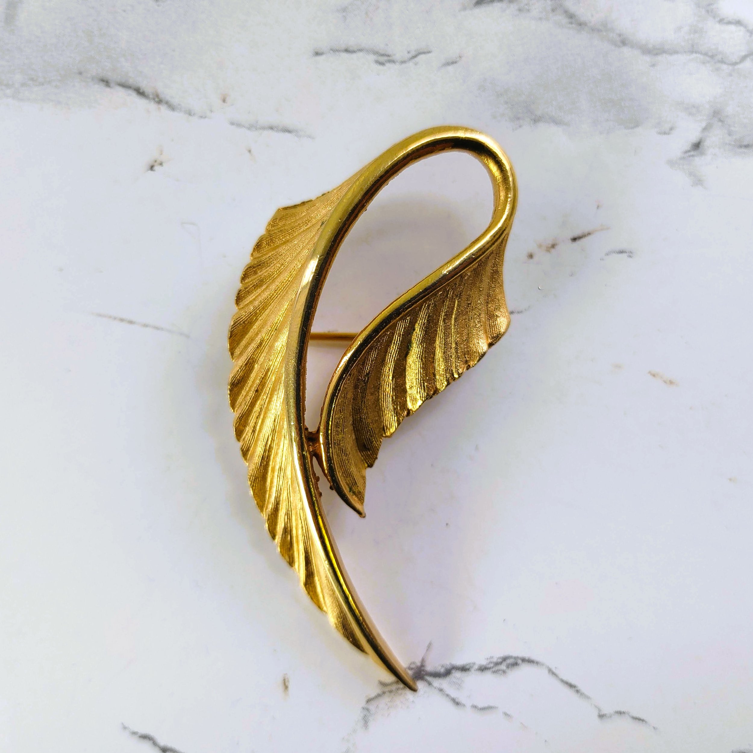 Vintage Gold Feather Brooch - Inspired by Allison Reed Design