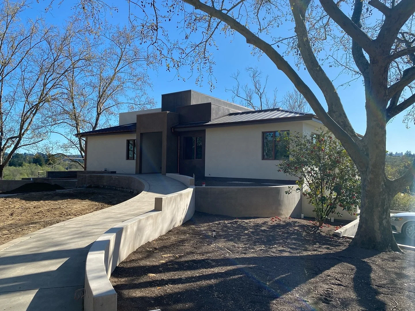 We&rsquo;re in the final stages of construction for a stunning 3-bedroom main residence and guest house on a 10.5-acre property in West Sonoma County. These two structures are part of a carefully orchestrated master plan that includes an ADU that has