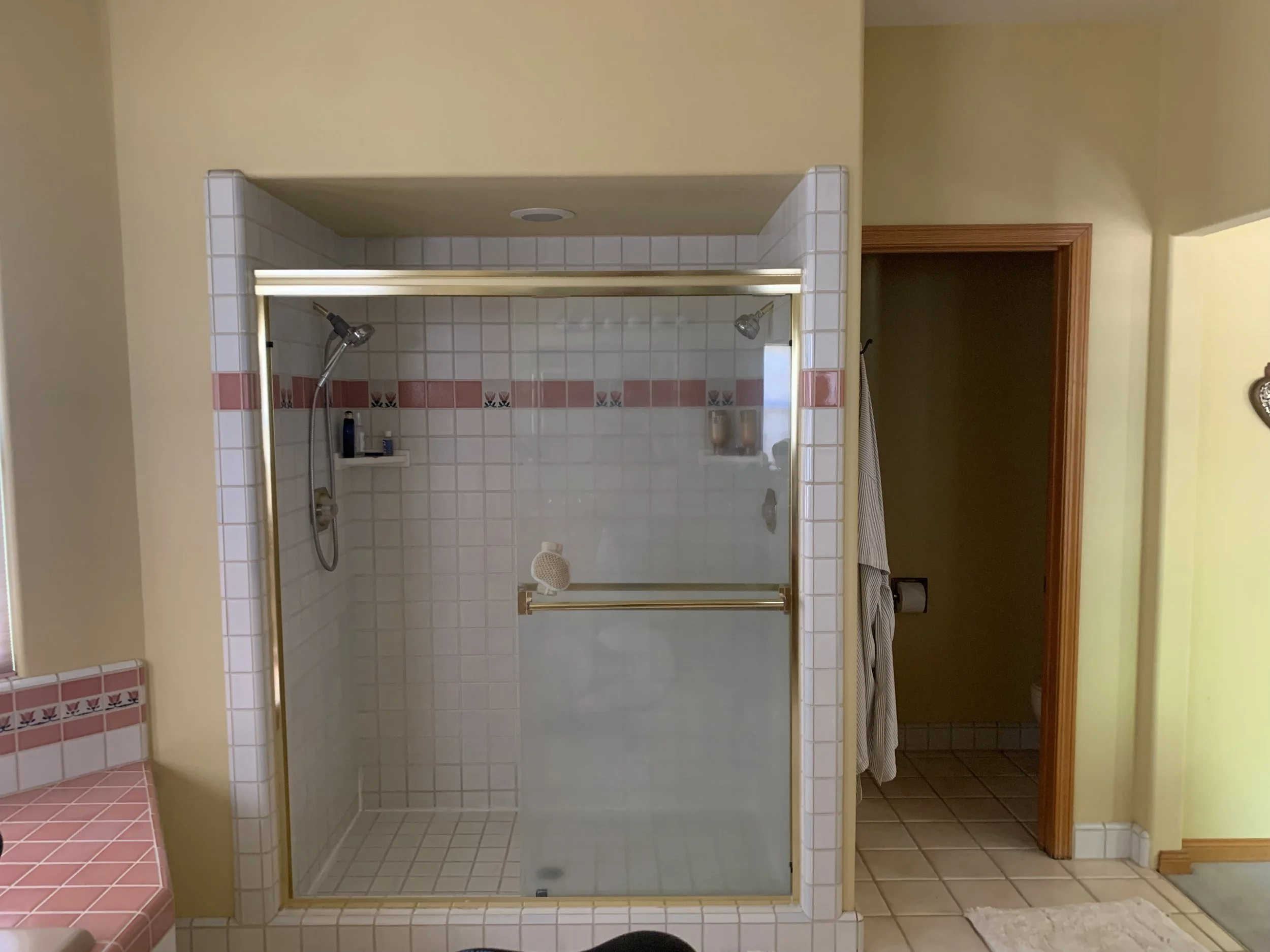 06 master bath 4.jpg