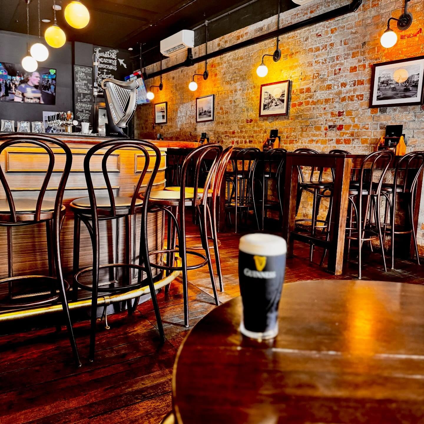 Huge week of sport!!! 
Tuesday Parmy&rsquo;s!
Wednesday Trivia 7pm start 🥇 
Thursday Chicken Fillet Rolls from 5pm!! + 
Swans vs Carlton 6:30pm 
Friday Broncos take on Panthers!!! 7pm 
Saturday Irish Breakfast 11am + AFL Lions vs Bulldogs Gabba GAME