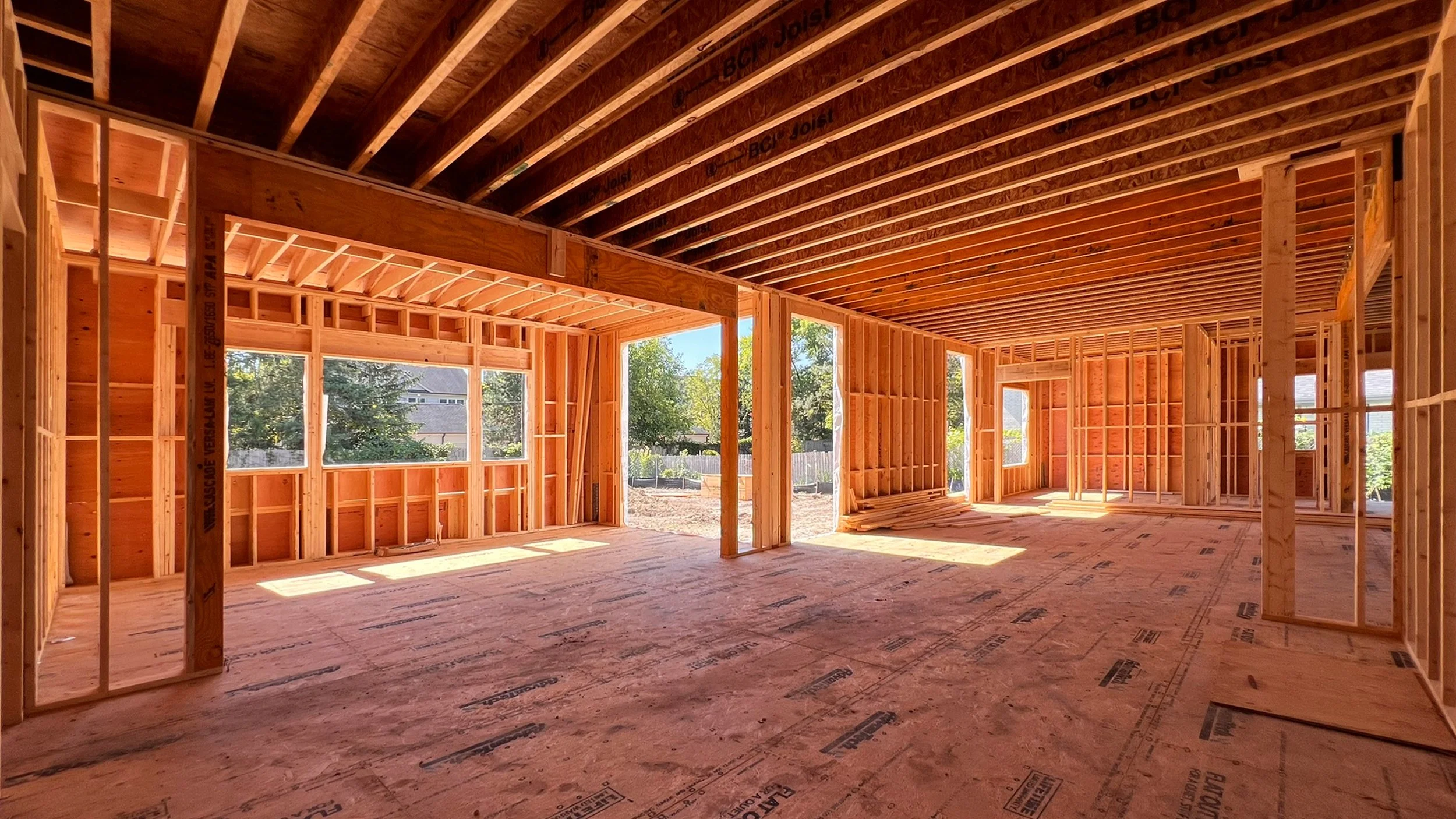 Coorlas Architecture - Custom Home Glenview - Framing 02.jpg