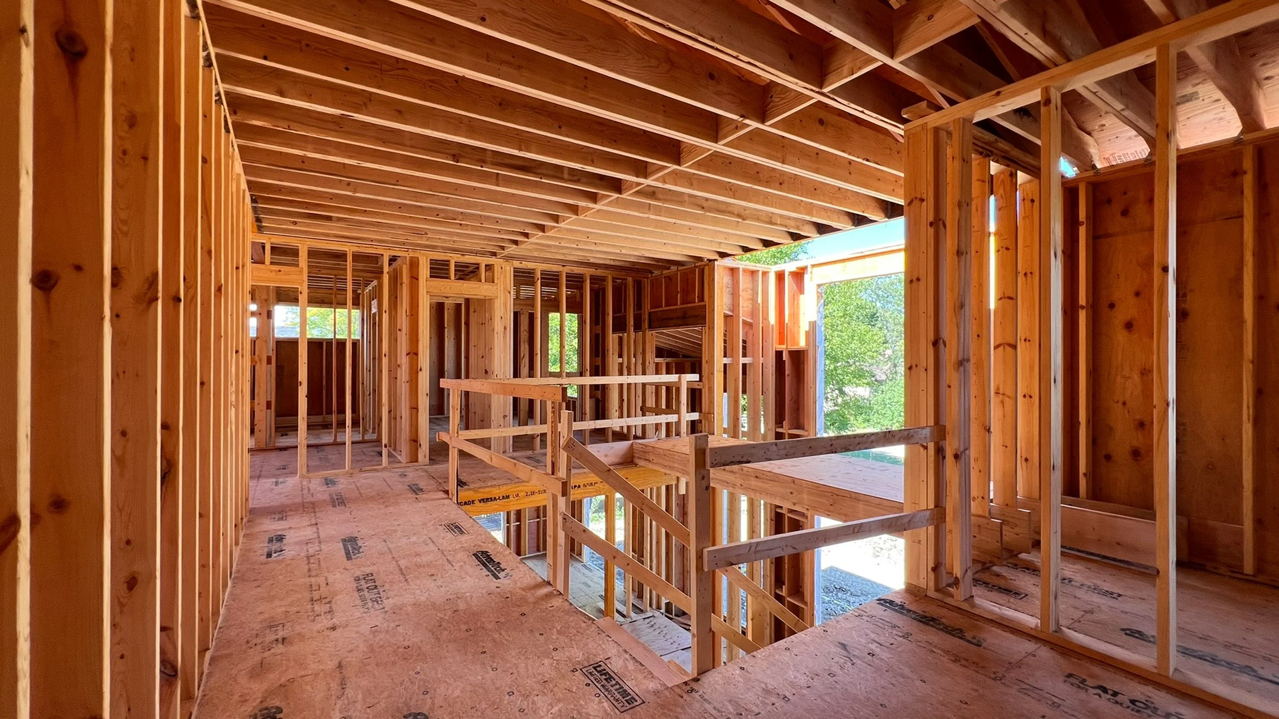 Coorlas Architecture - Custom Home Glenview - Framing 03.jpg