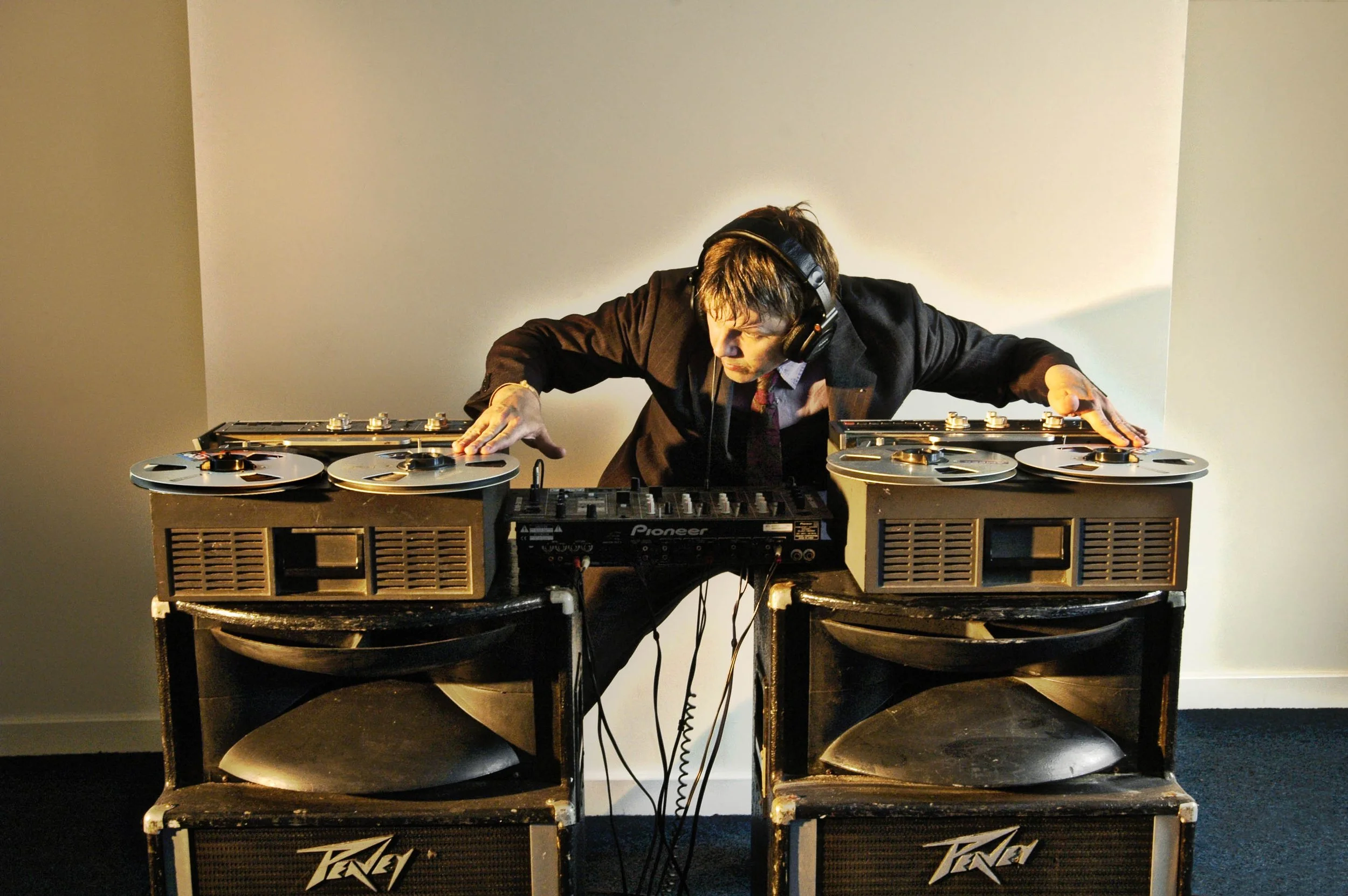 Greg Wilson_2xB77_Large.jpg