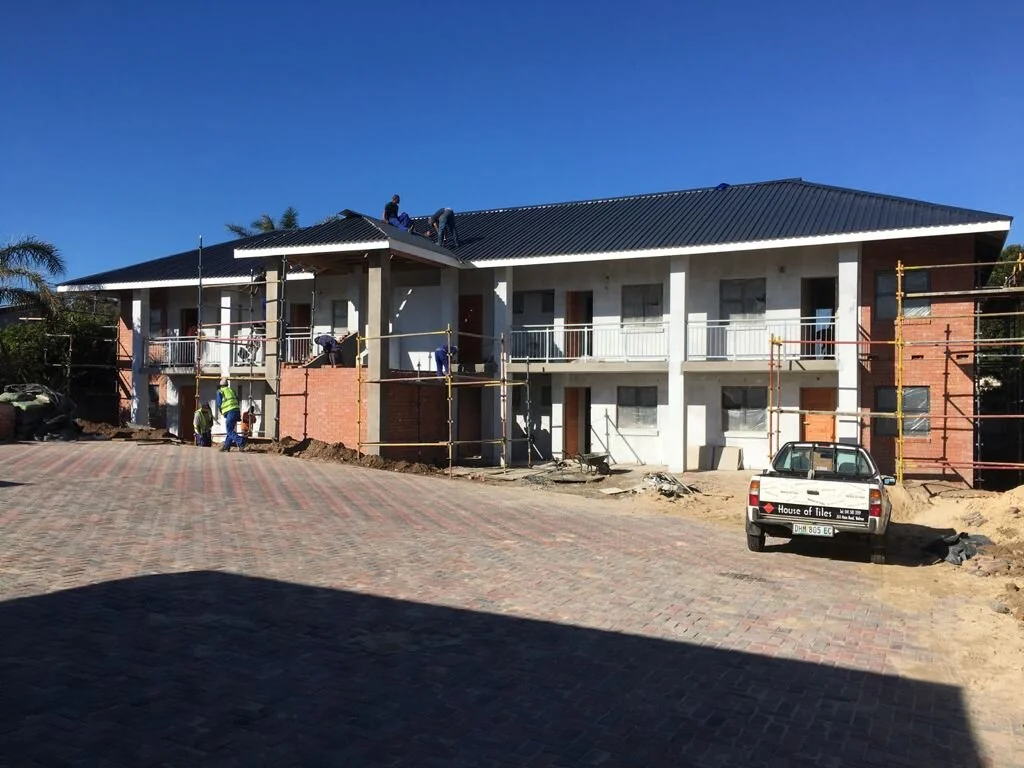 4TH QUATER APARTMENTS