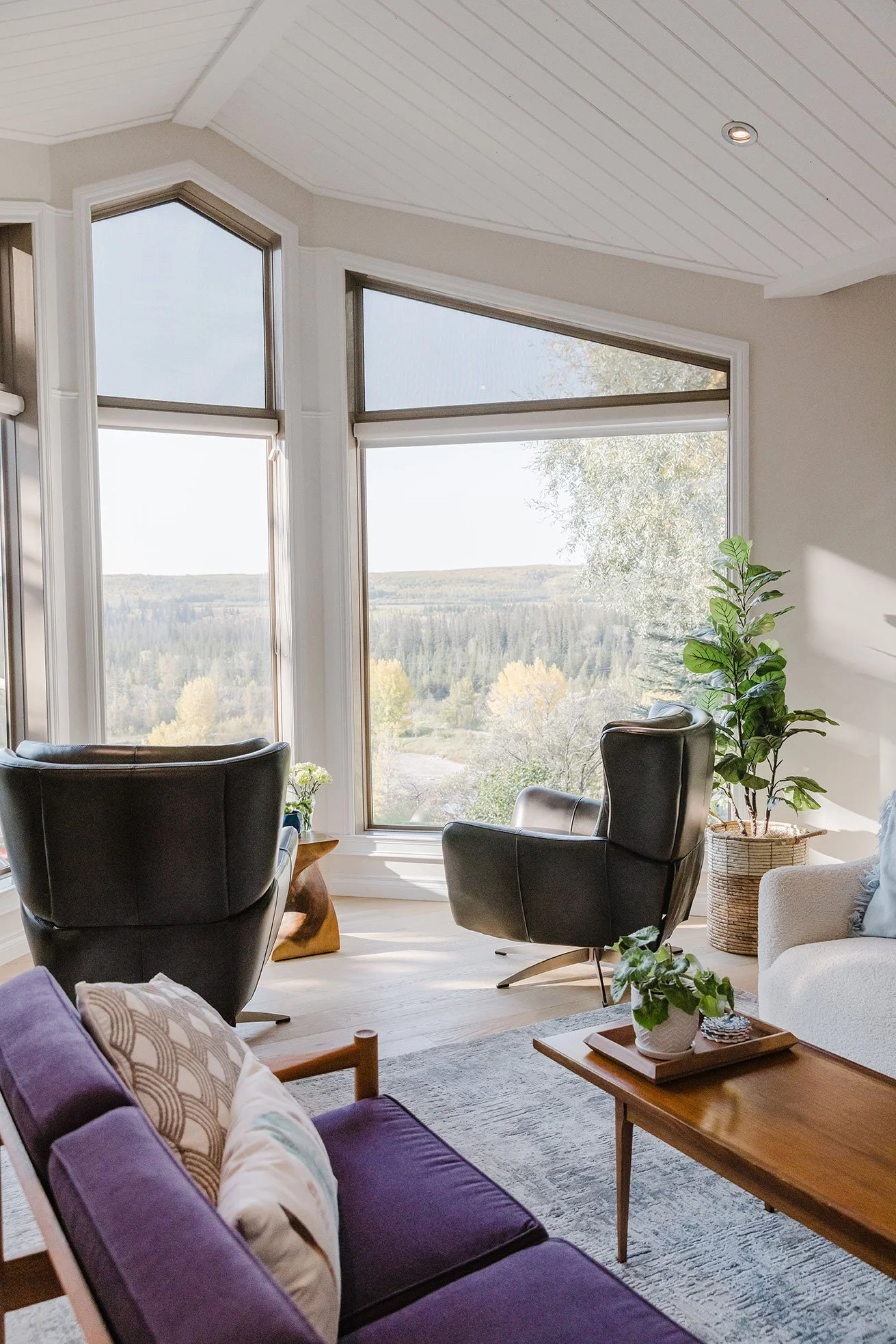 view-from-couch-to-window-chairs.jpg