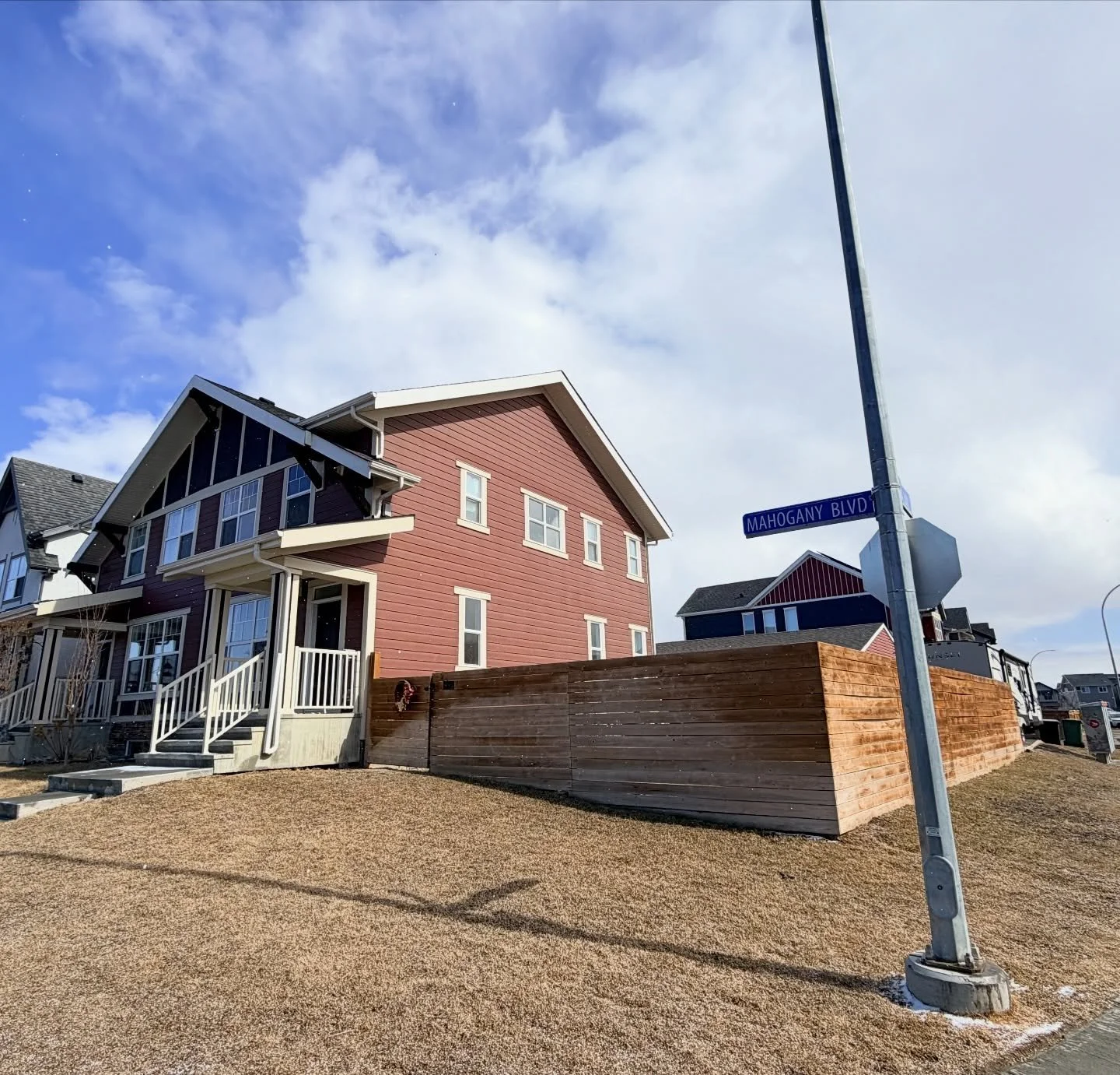 The sun came out on this snowy day. Ready to highlight this family home with an amazing yard around it! 

Garage in the back, pad for the 26 foot trailer! And room to play

Great home staging consultation preparing this house for sale

Light, bright,