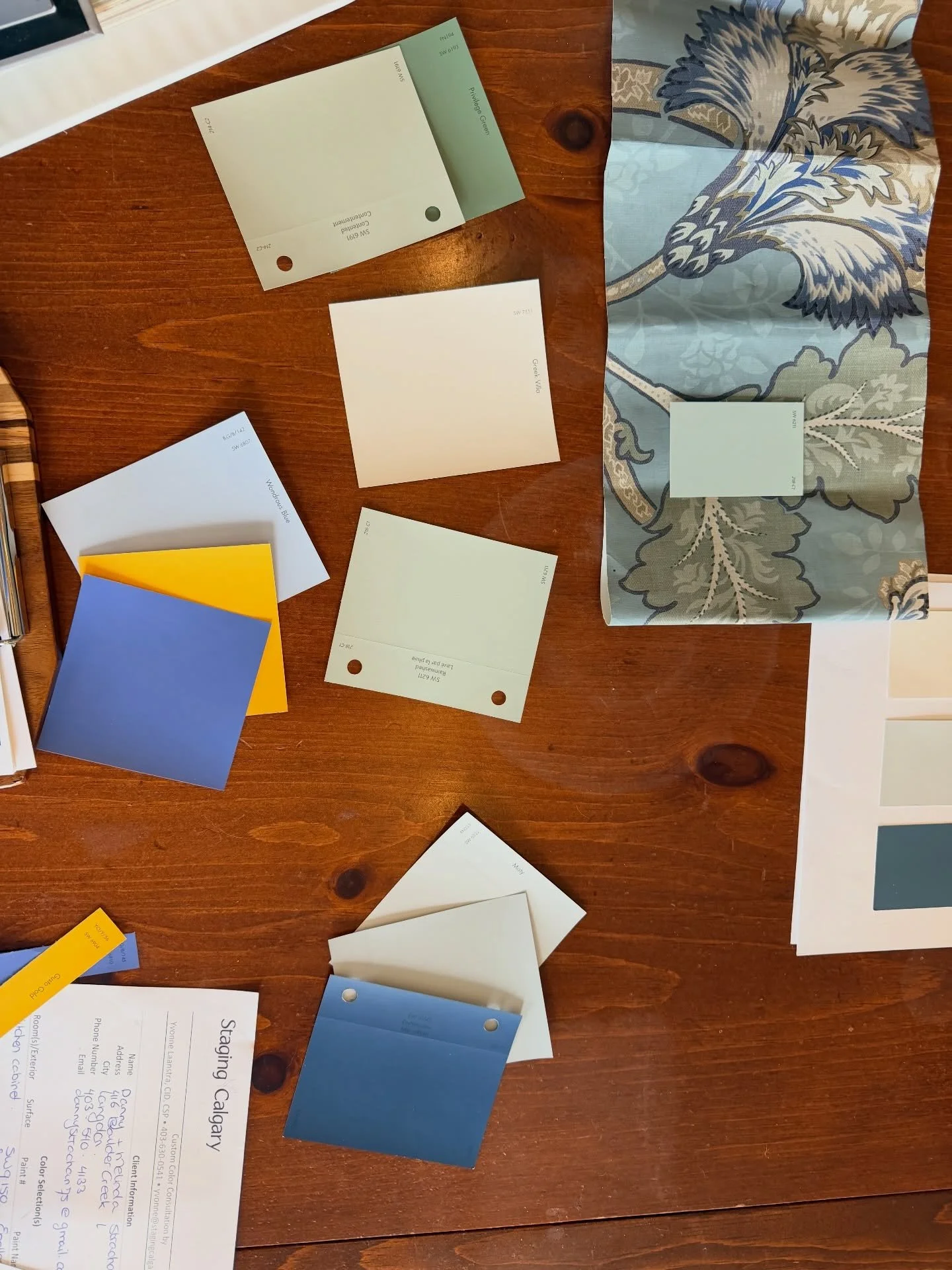 Colour central!
So much fun when clients have amazing ideas to transform their home and I can match it with the right colors!

Beautiful wall colors to make each family member happy and feel good when entering &ldquo;their&rdquo; space

Even the kitc