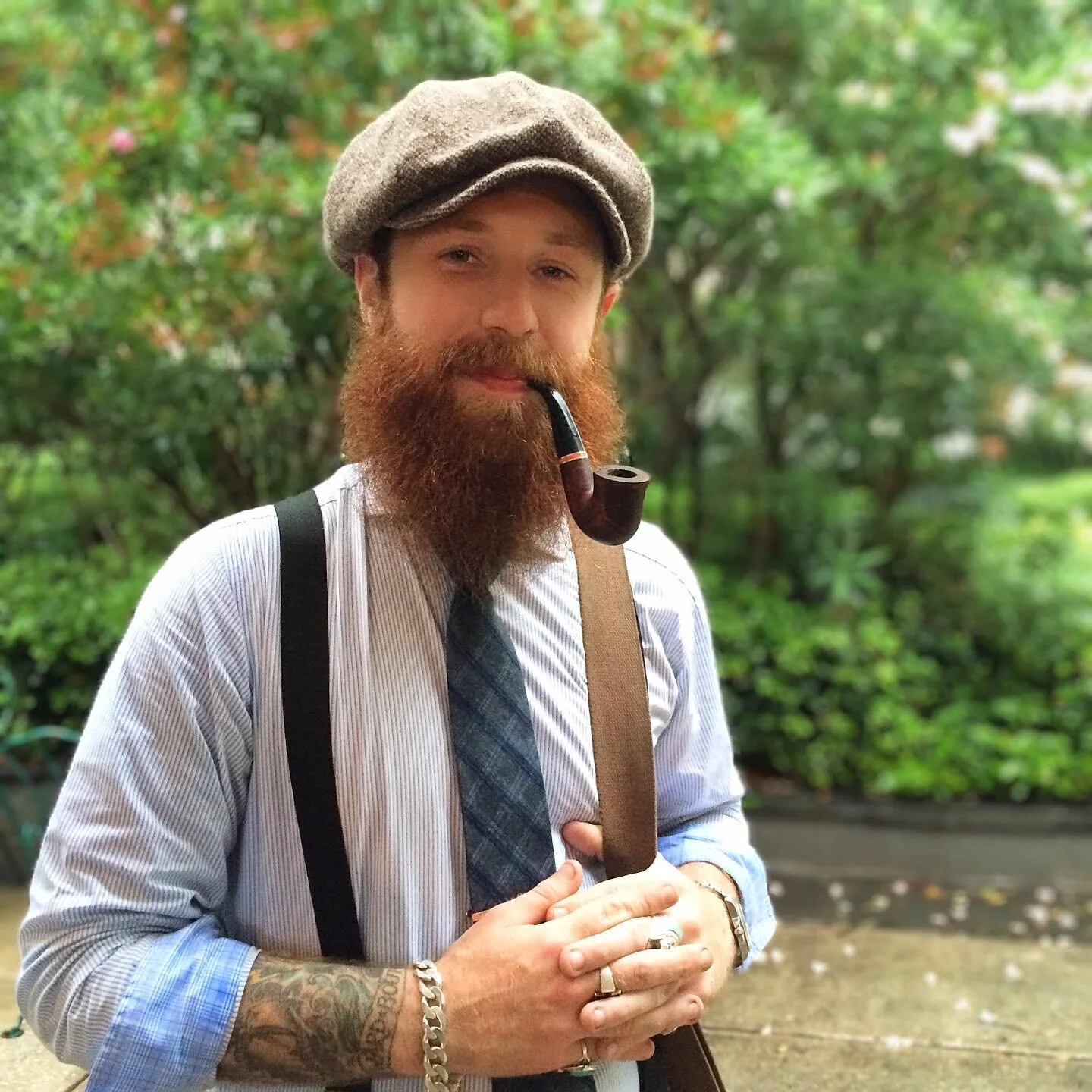 Throwback to a 2016 NOLA street portrait. Snuck this one with my iPhone during my workshop! :-) #streetportraits #streetportraitphotography #nolalove #neworleans #frenchquarter #frenchquarterneworleans #frenchmarket #redbeard #pipesmoker #streetphoto