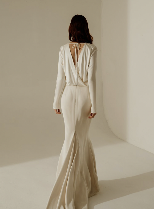LOLA VARMA - DELFINA SKIRT

Size: 12

Sale Price: £900