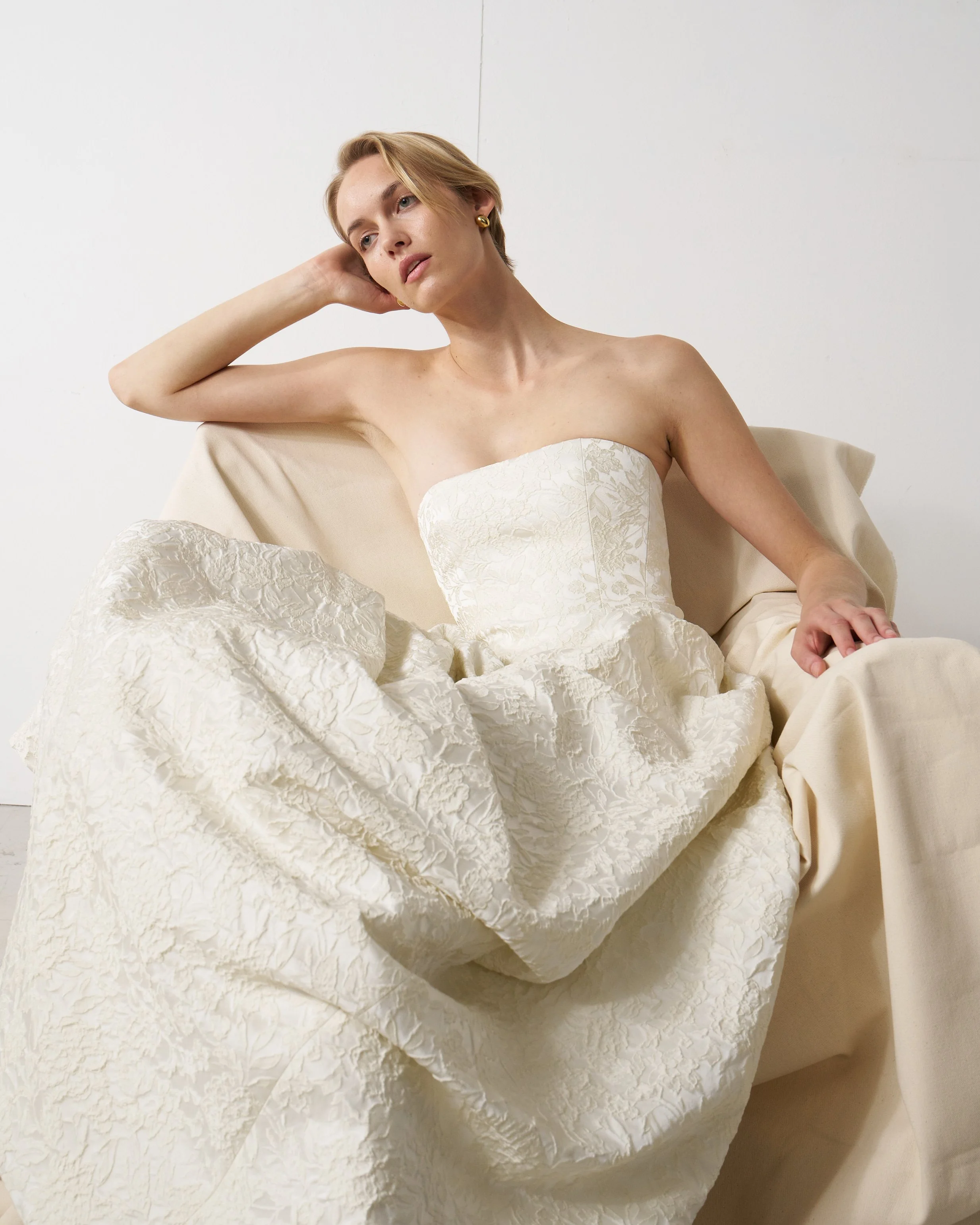 BON BRIDE BB87 Brocade