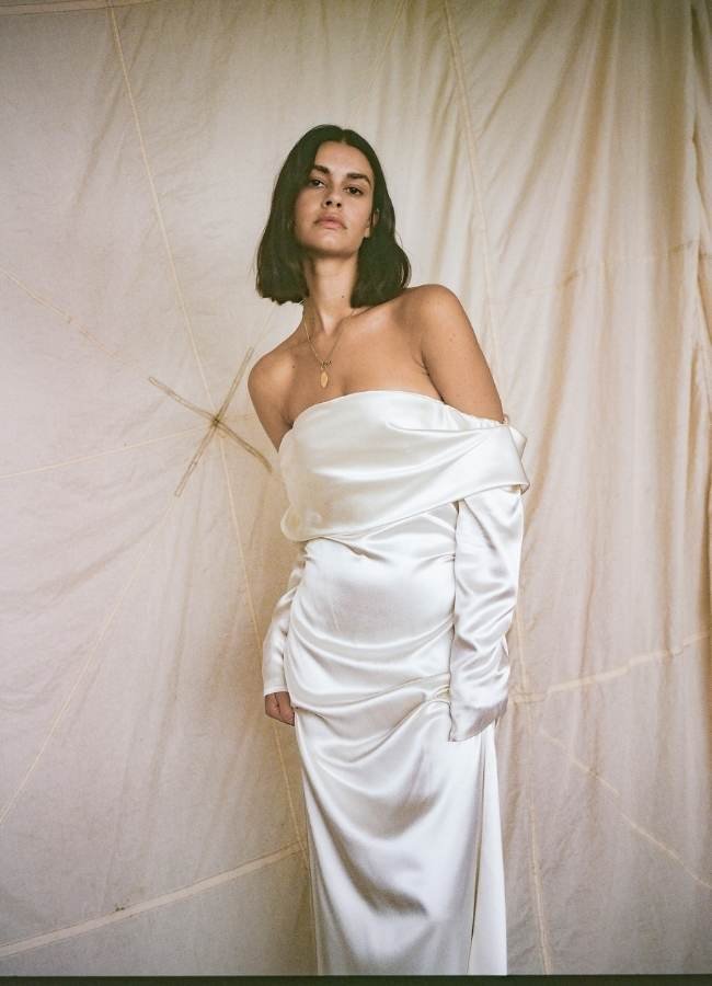 BON BRIDE - BB20 SILK SATIN

Size: 12

Sale Price: £1500
