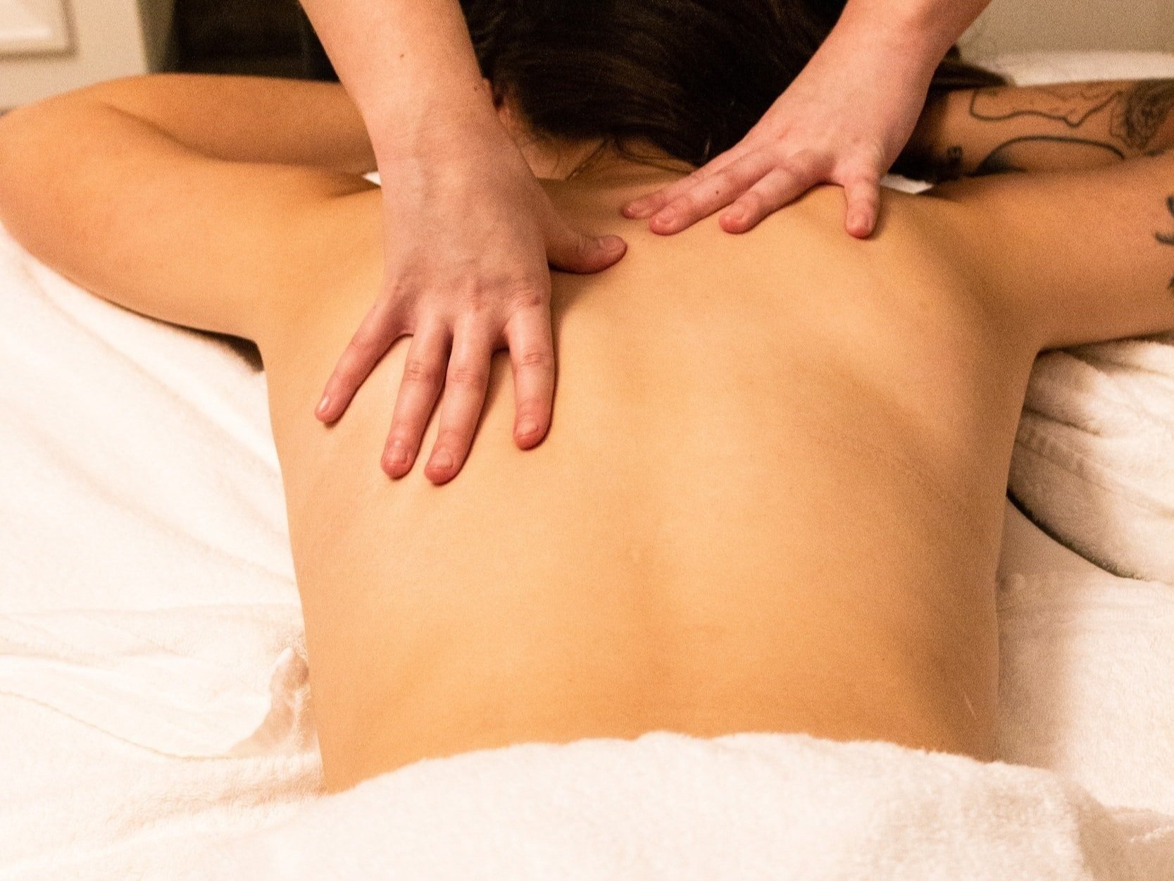 Enjoy the best deep tissue massage for skiers in Winter Park at Blue Sky Spa