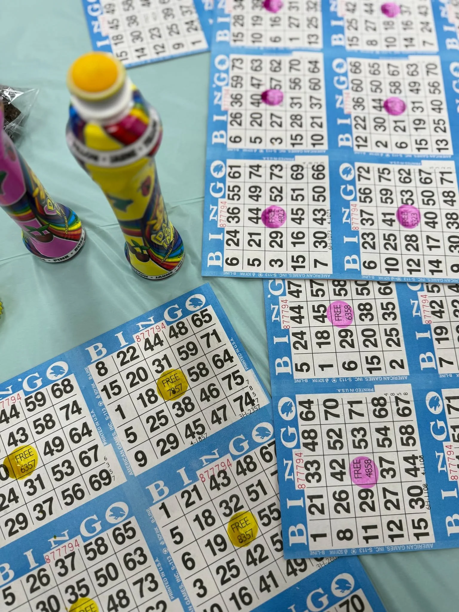 We had a blast at @eriecitymoms Purse Bingo! We are so glad we got to be sister sponsor for such a great organization.
Thank you @amandaburlingham for having us and everything you do for our community! 💙
#cosmetology  #supportlocal #eriemomsmatter