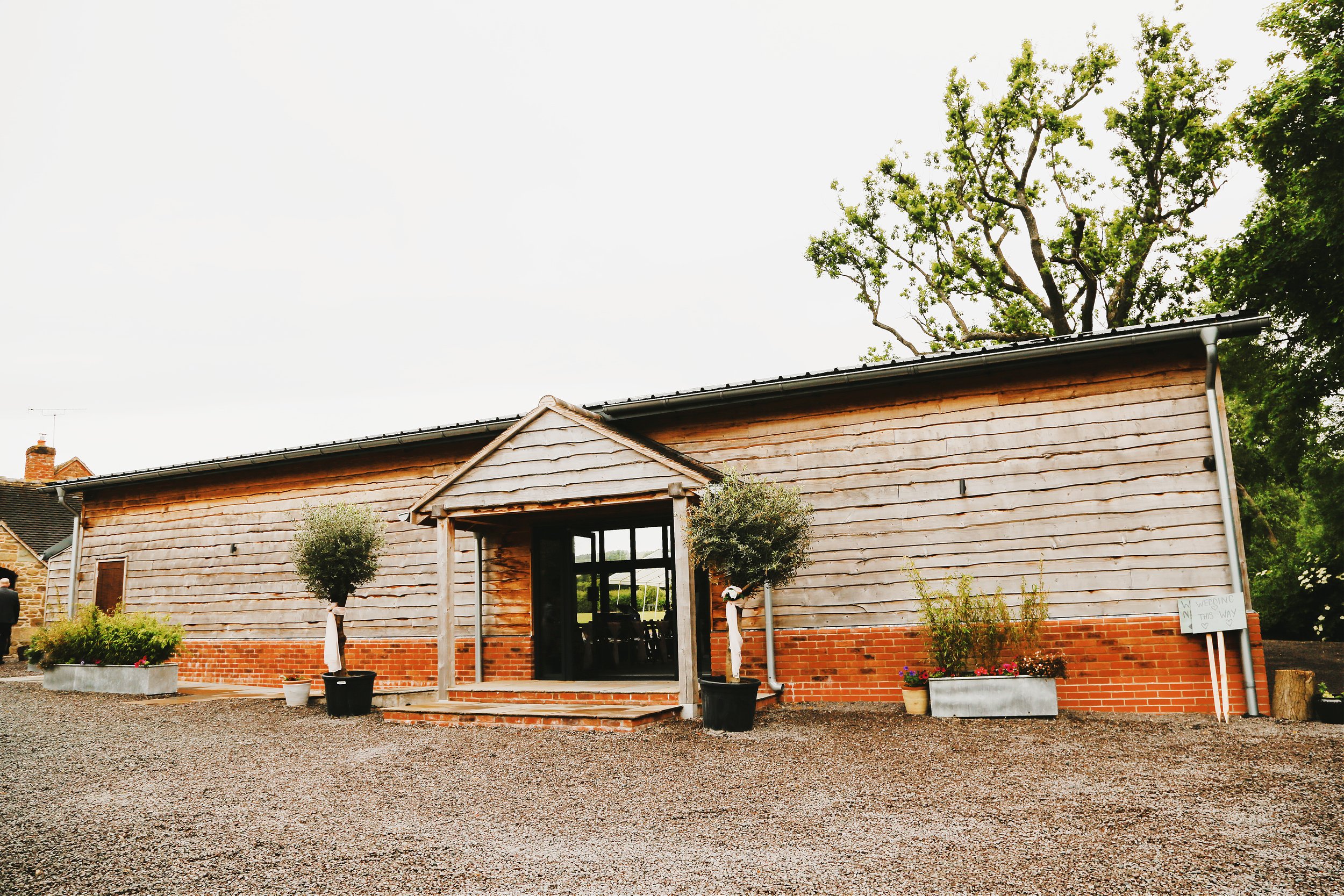 Barn and Farm Weddings