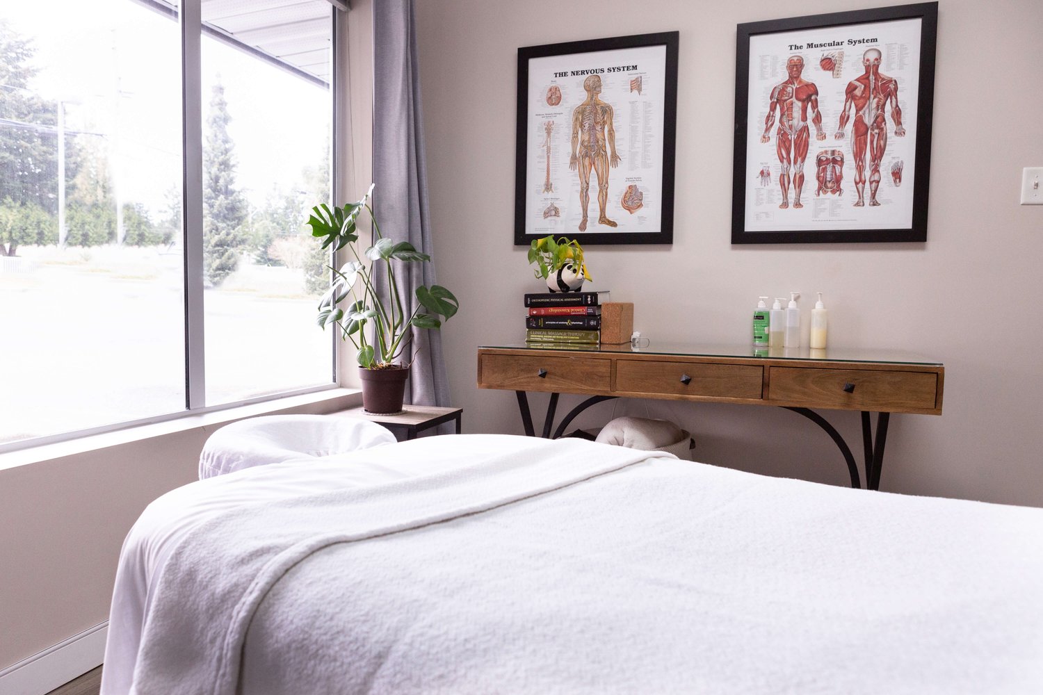 Registered Massage Therapists Serving The Comox Valley Evening And Weekend Appointments