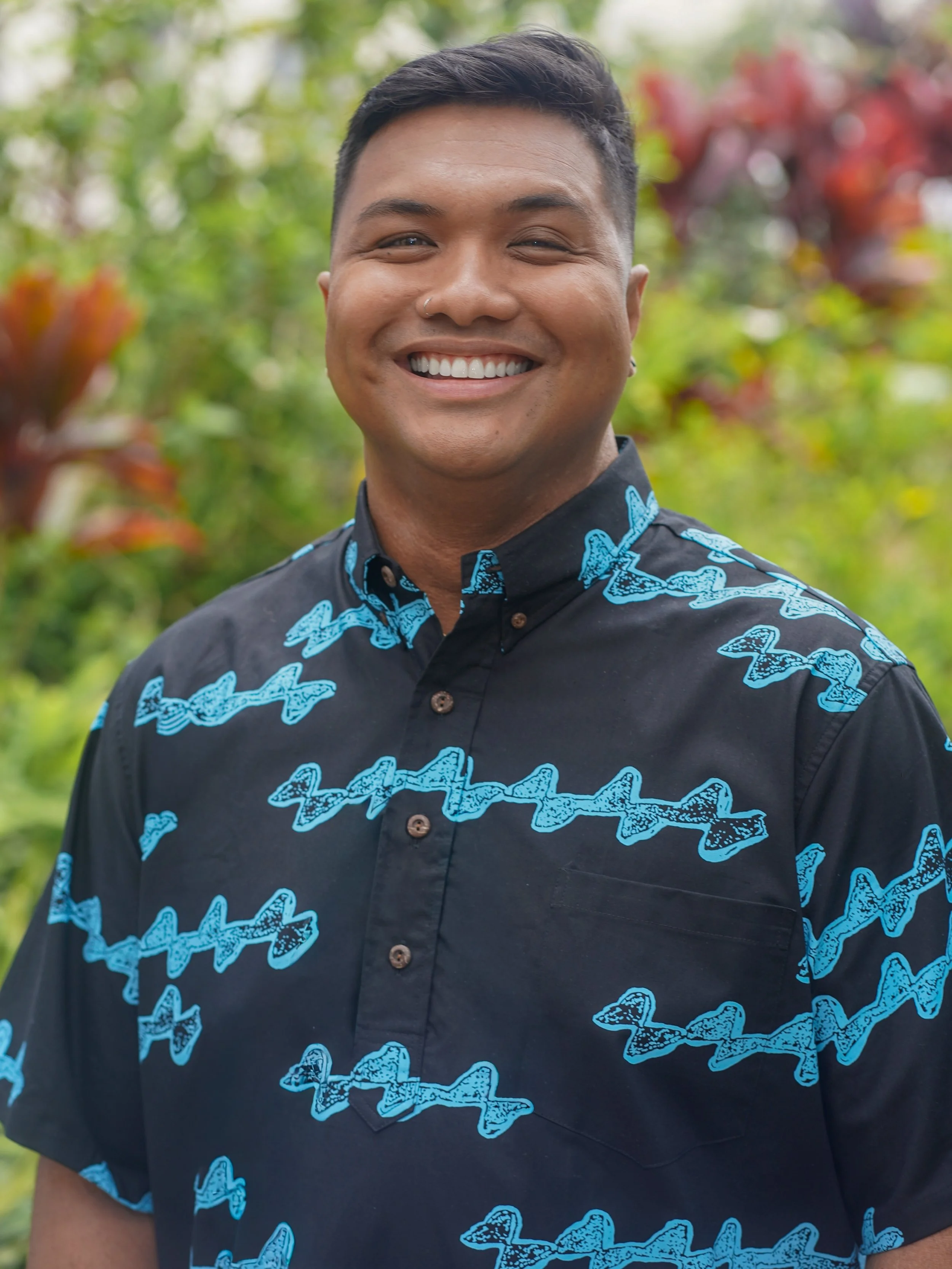 ʜᴏᴍᴇɢʀᴏᴡɴ, ꜱᴛɪʟʟ ɢʀᴏᴡɪɴɢ 🌱 

new academic year, new faculty photo. 

Lole: @kilo_summit x @sigzanedesigns
PC: JF