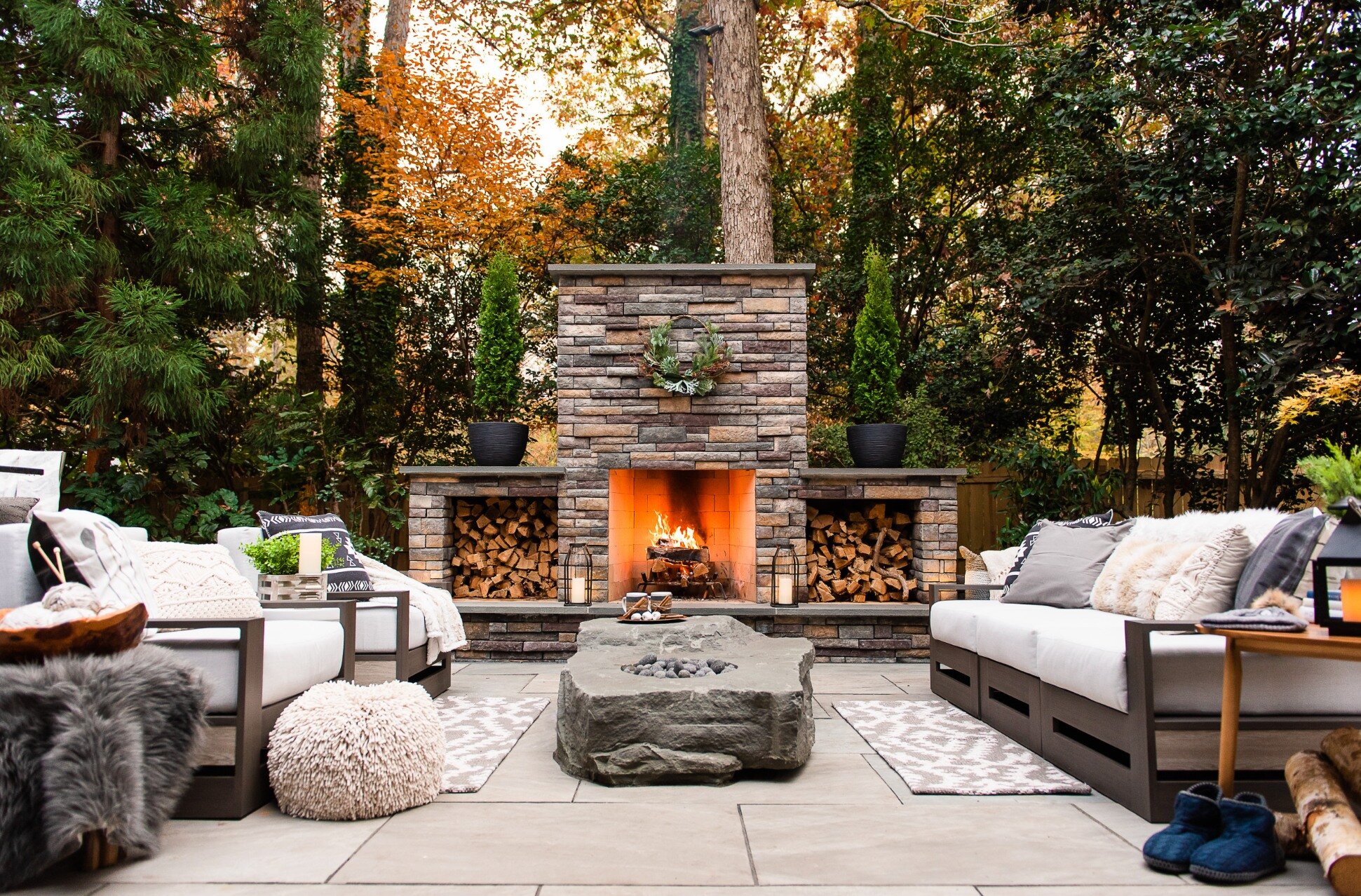 Memorable Outdoor Warmth. Want an outdoor fireplace that guests will remember? We guarantee outdoor fire features that leave a lasting impression. Make it memorable with Sweeps N Ladders. #LastingImpressions🔥

#sweepsnladders #fireplacerenovation #c