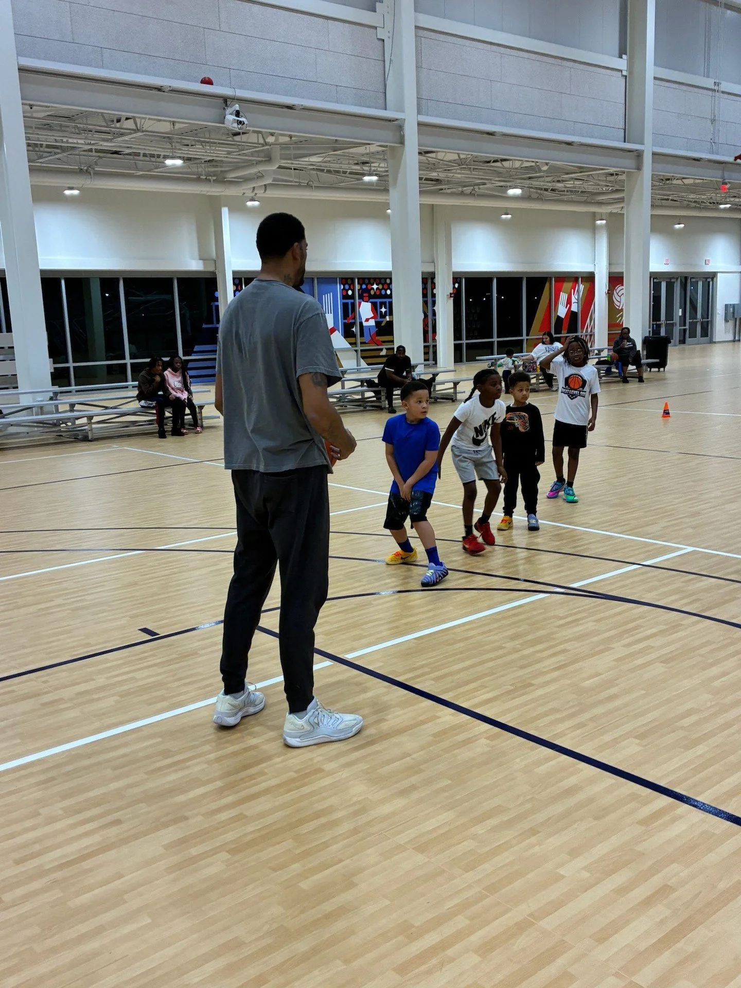 🏀 Next Level 901 Summer Camp &amp; Training + Memorial Day Camps are coming up! 🔥

Take their game to the next level this summer with high-energy training, skill development, and competitive camp sessions designed to help athletes improve on and of