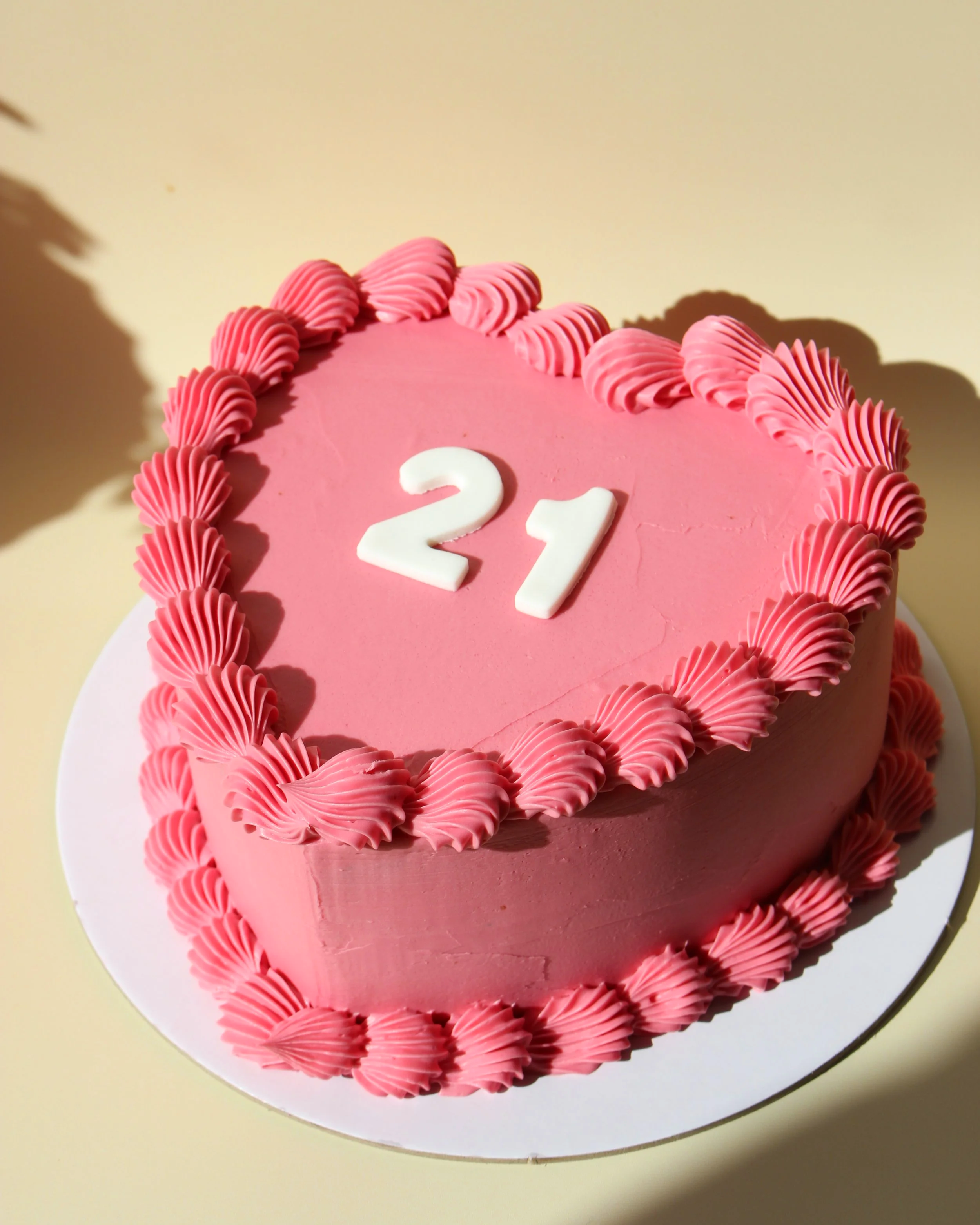 Petite Party Heart Cake