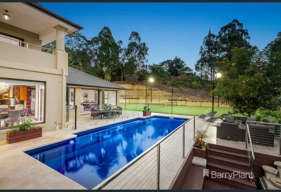 BP_landscape solutions_3_Pool decking.jpeg