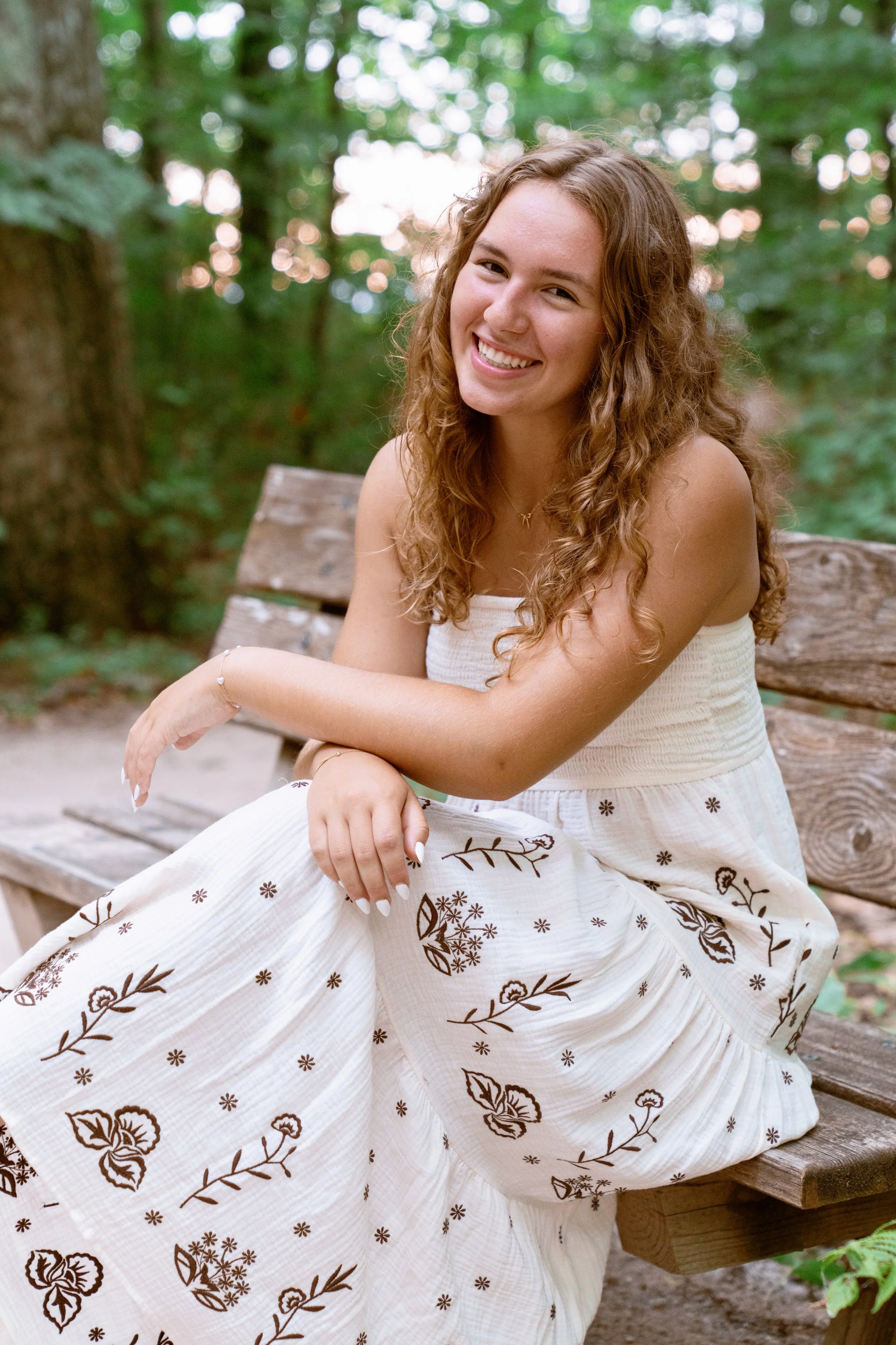 Emily_Kushion_Senior_2026_02604.jpg