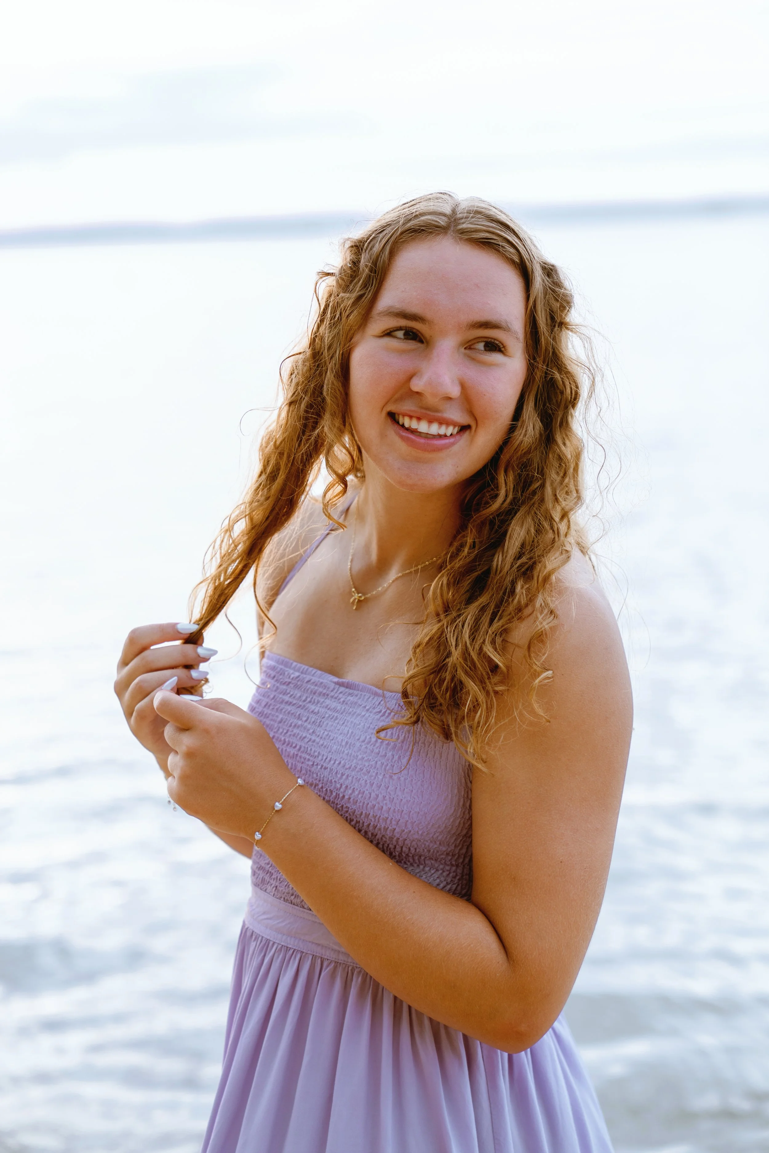 Emily_Kushion_Senior_2026_02694.jpg