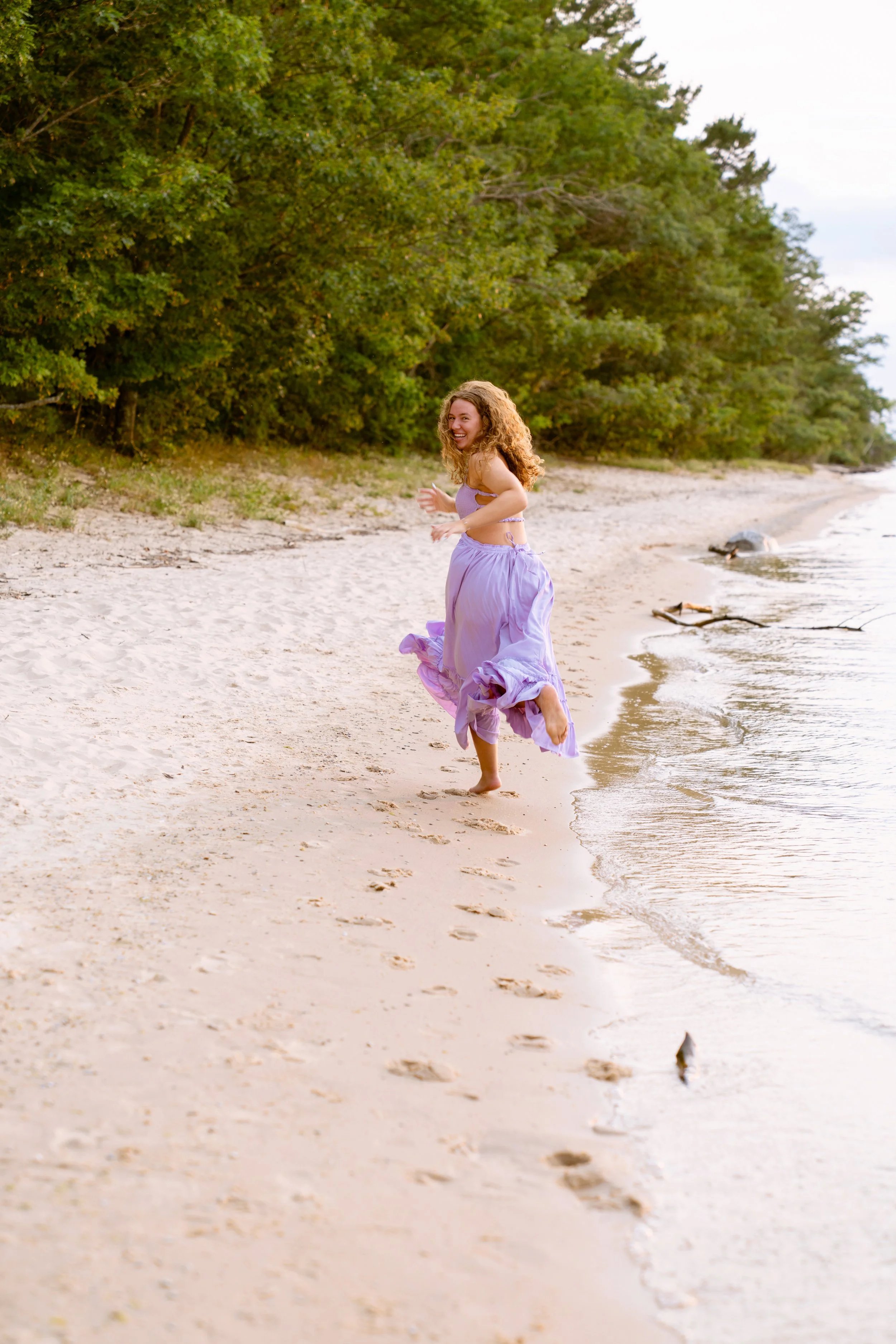 Emily_Kushion_Senior_2026_02906.jpg