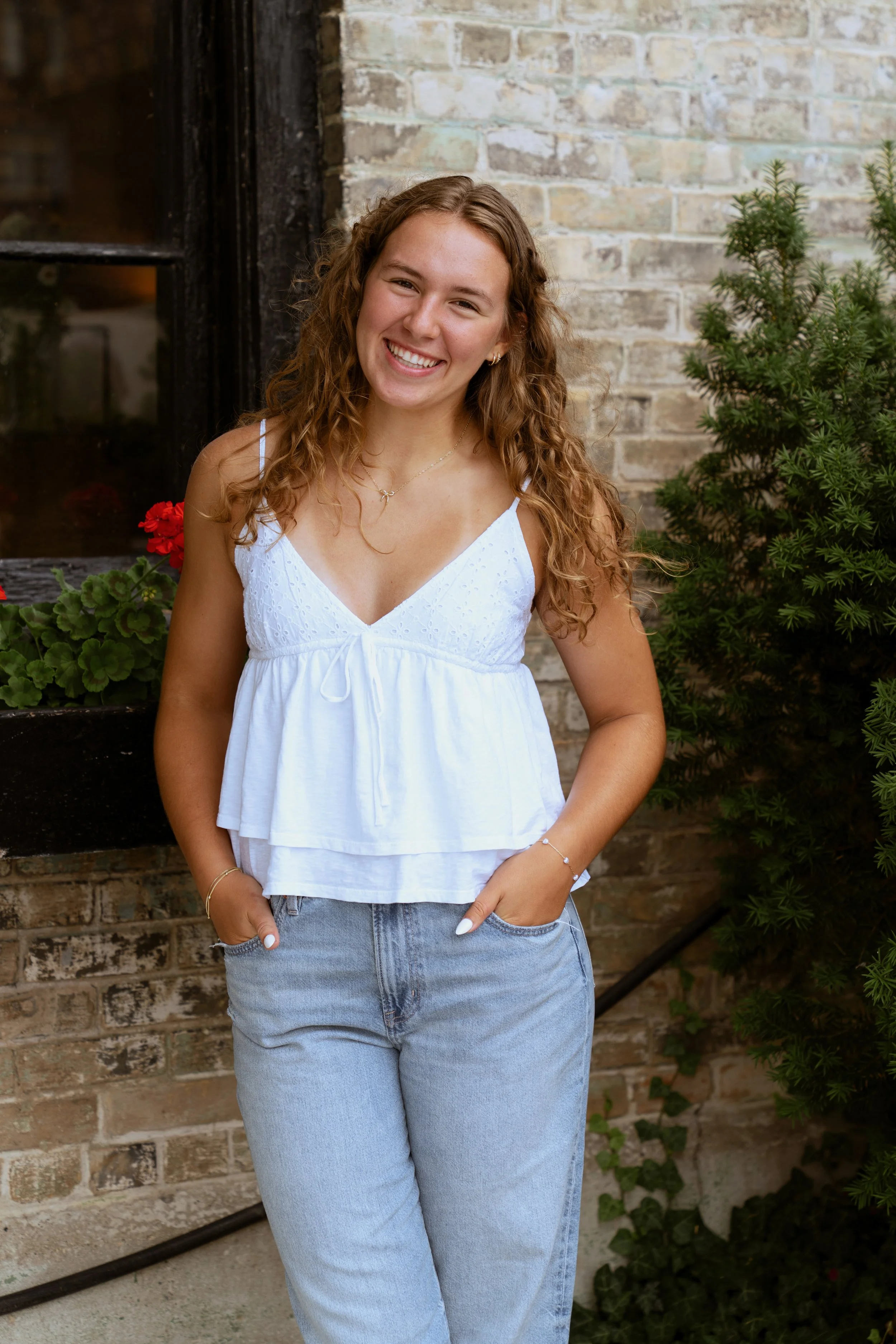 Emily_Kushion_Senior_2026_01313.jpg